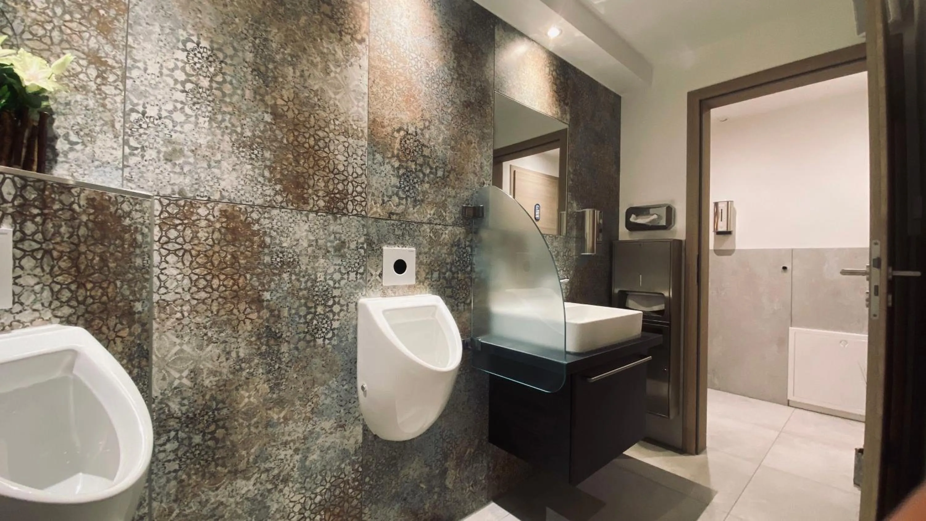 Bathroom in Hotel Engel