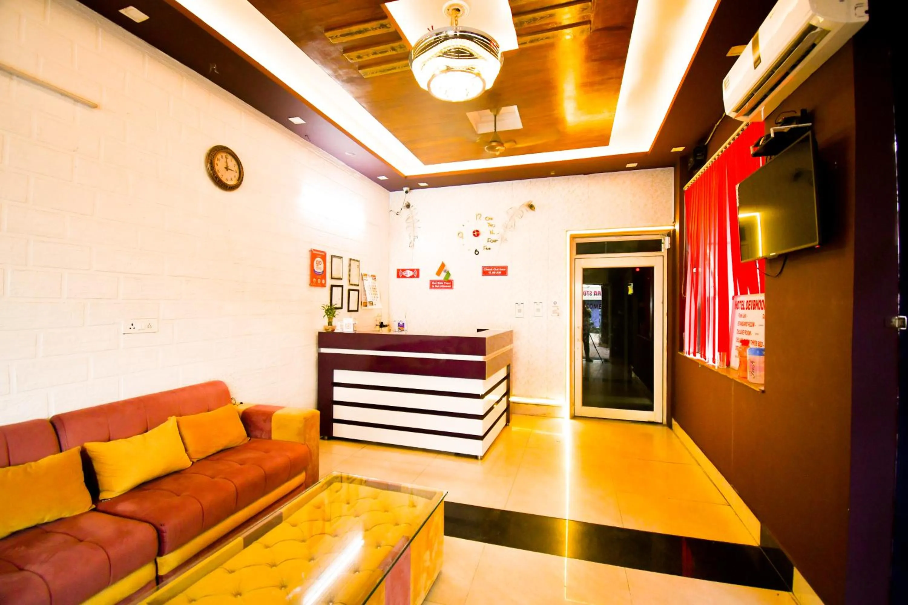 Hotel Dev Bhoomi Inn