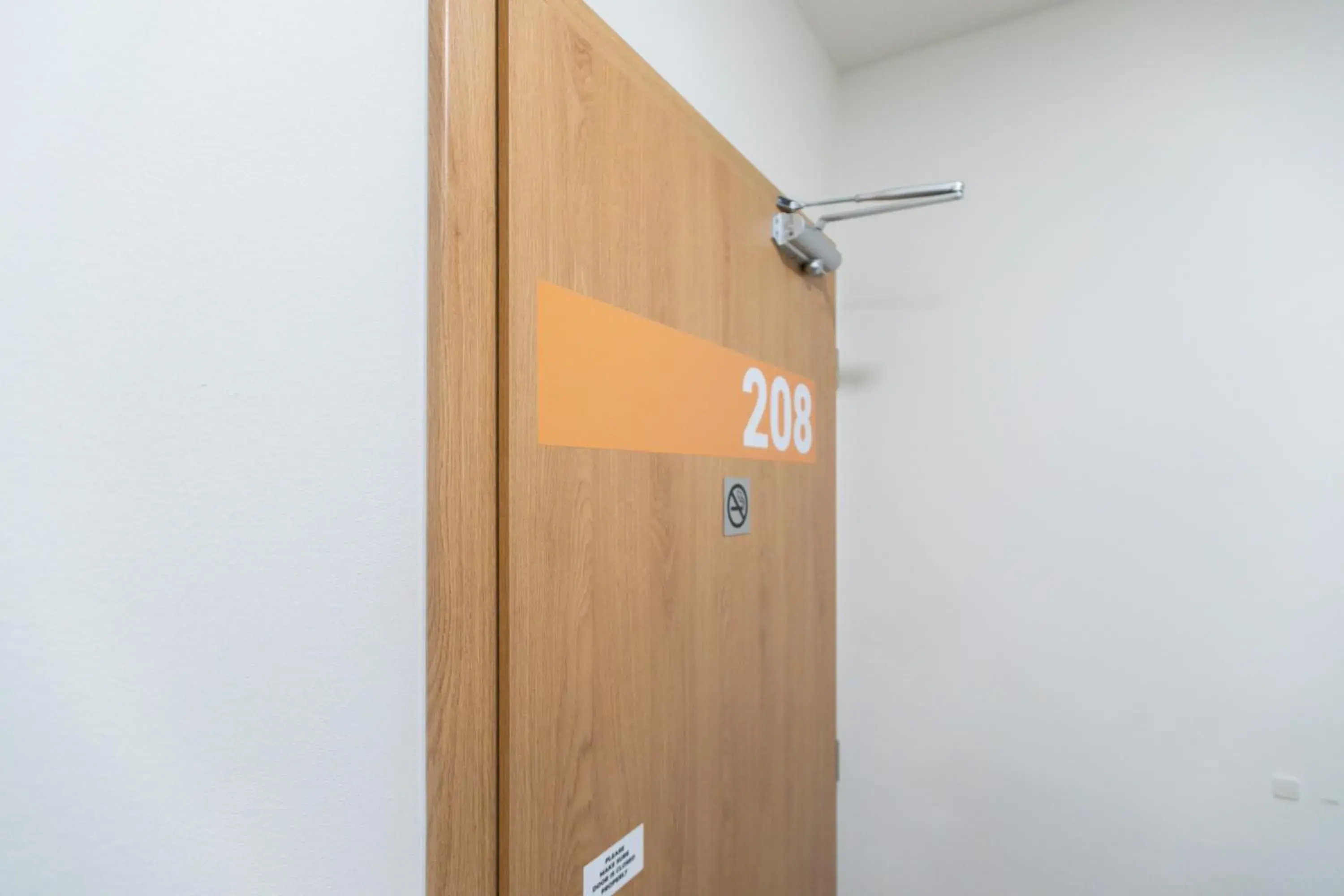 Single Bed in 18-Bed Mixed Dormitory Room in Hostel Mandarinka Single Bed in 18-Bed Mixed Dormitory Room in Hostel Mandarinka