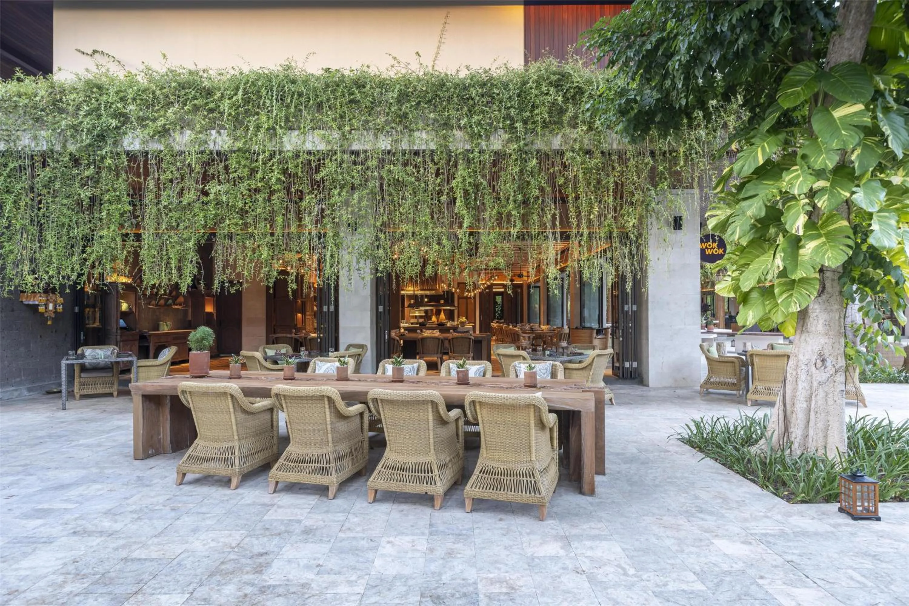 Restaurant/places to eat in Andaz Bali, By Hyatt