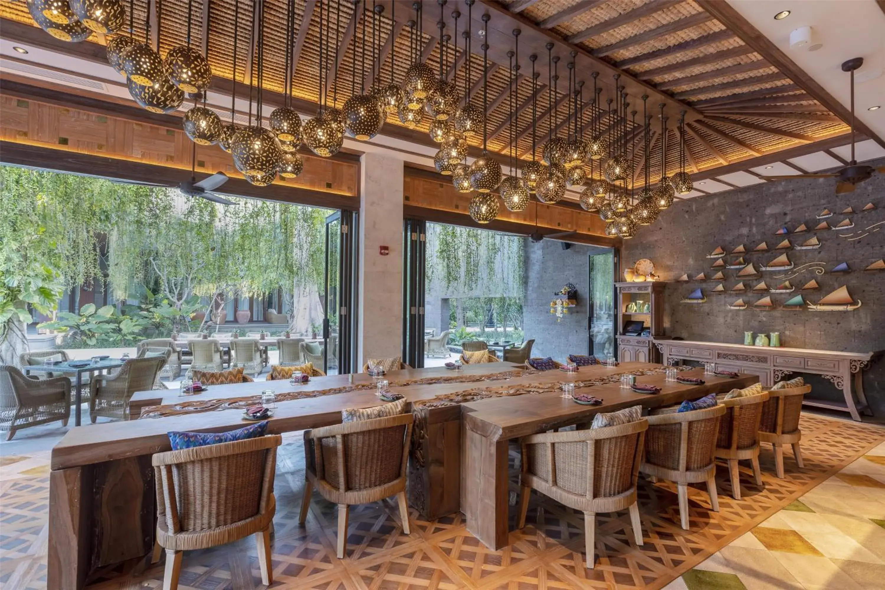 Restaurant/places to eat in Andaz Bali, By Hyatt Restaurant/places to eat in Andaz Bali, By Hyatt