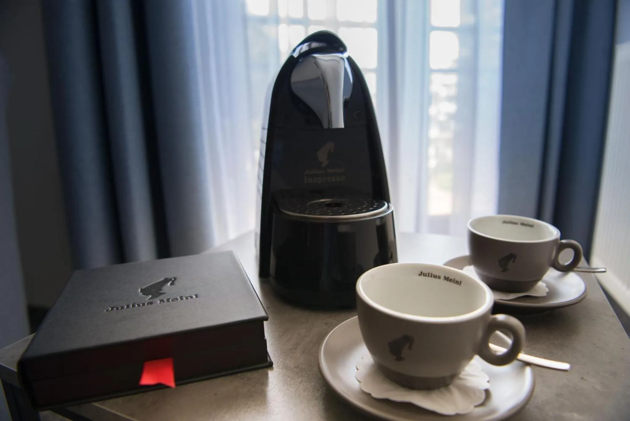Coffee/tea facilities in Aktivhotel Inselsberg
