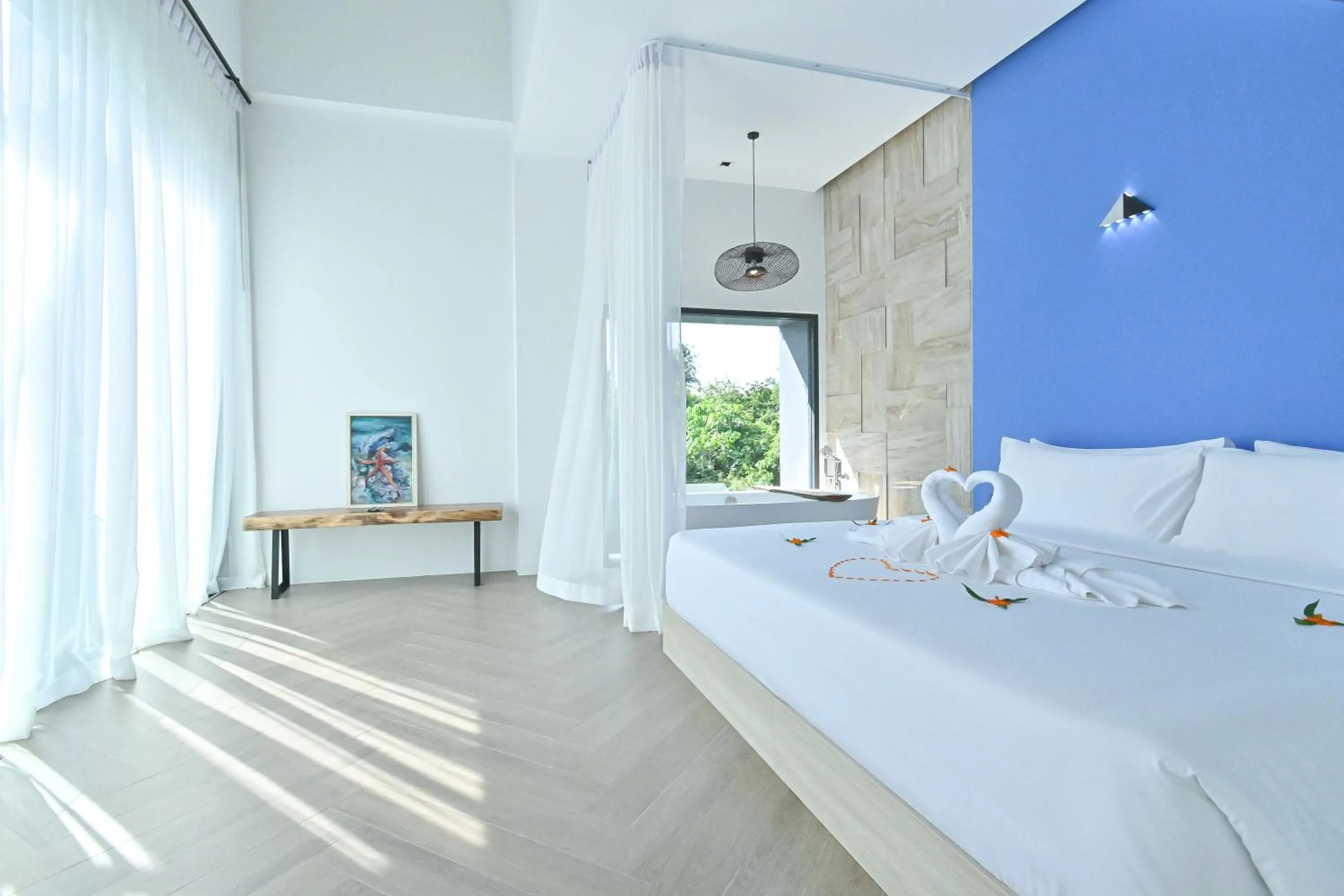 Bedroom, Bed in Chomdao Maikhao