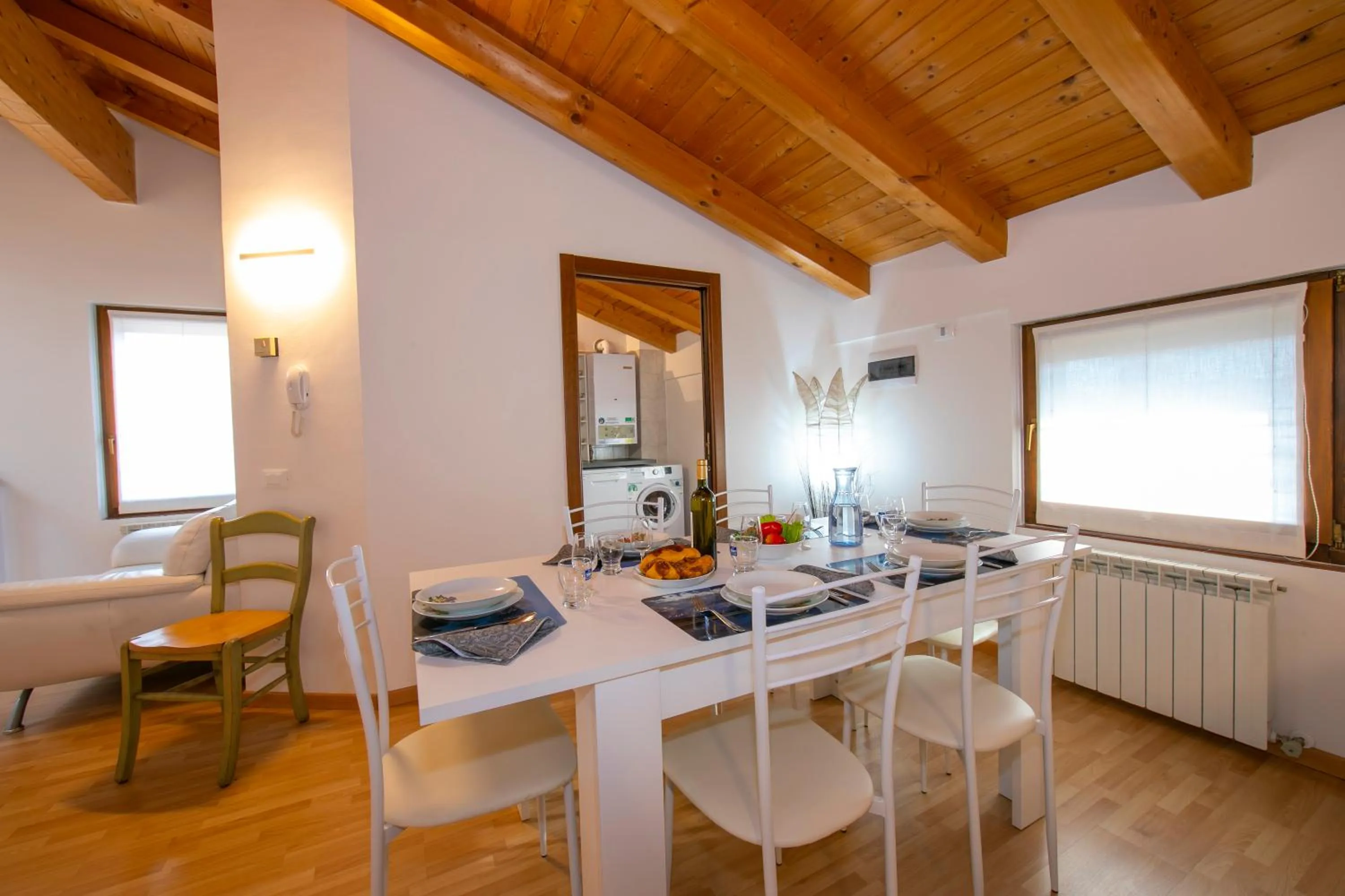 Dining area in Residenza al Ponte