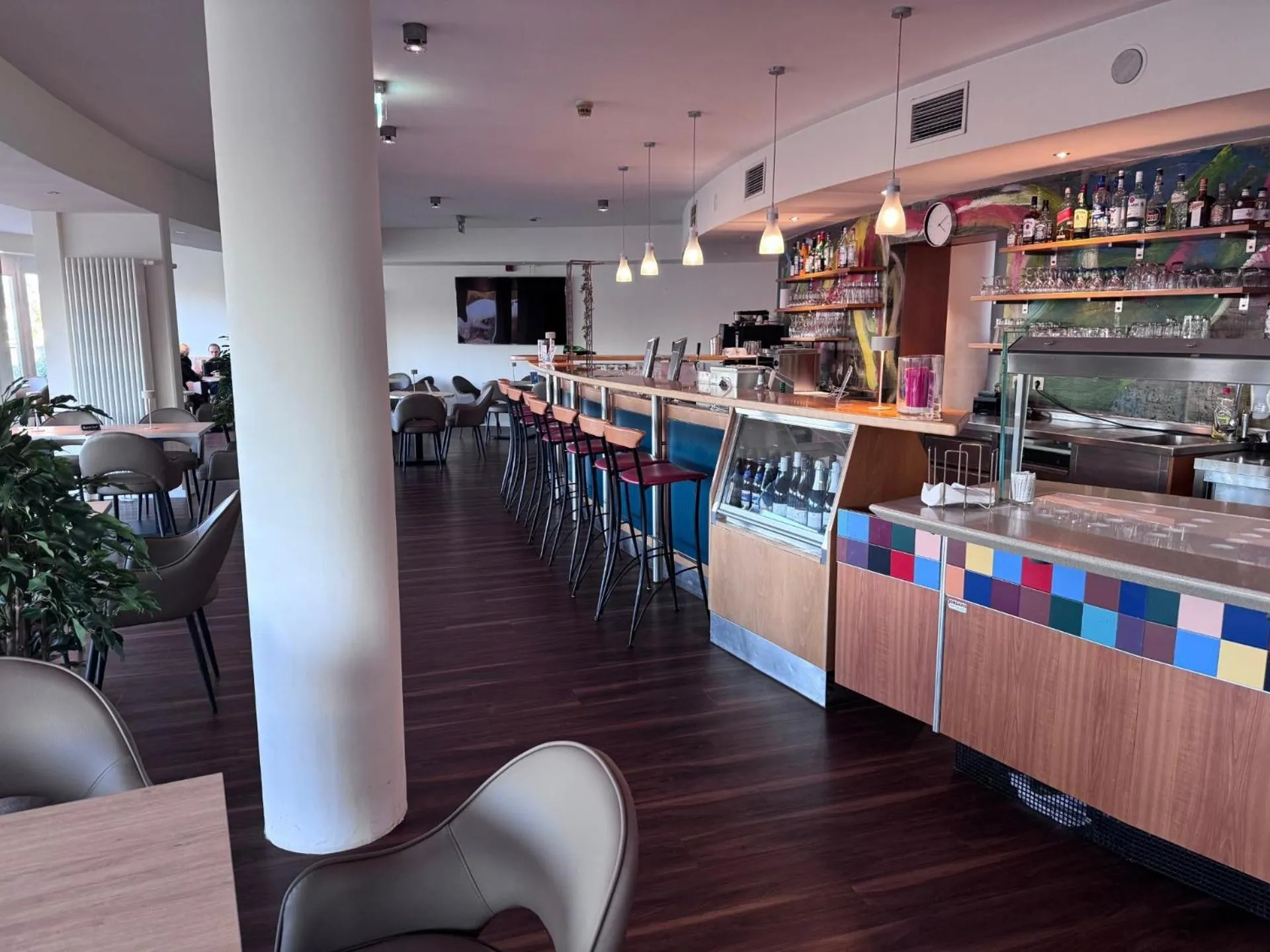 Lounge or bar in Highway Hotel