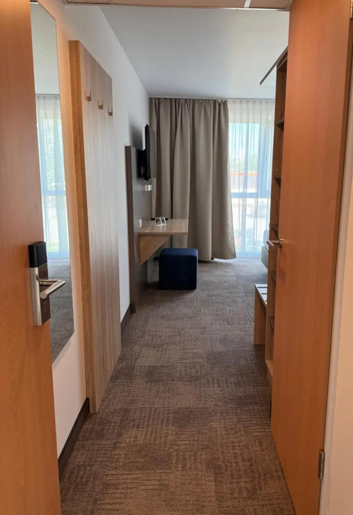 Photo of the whole room, Bed in Highway Hotel Photo of the whole room, Bed in Highway Hotel