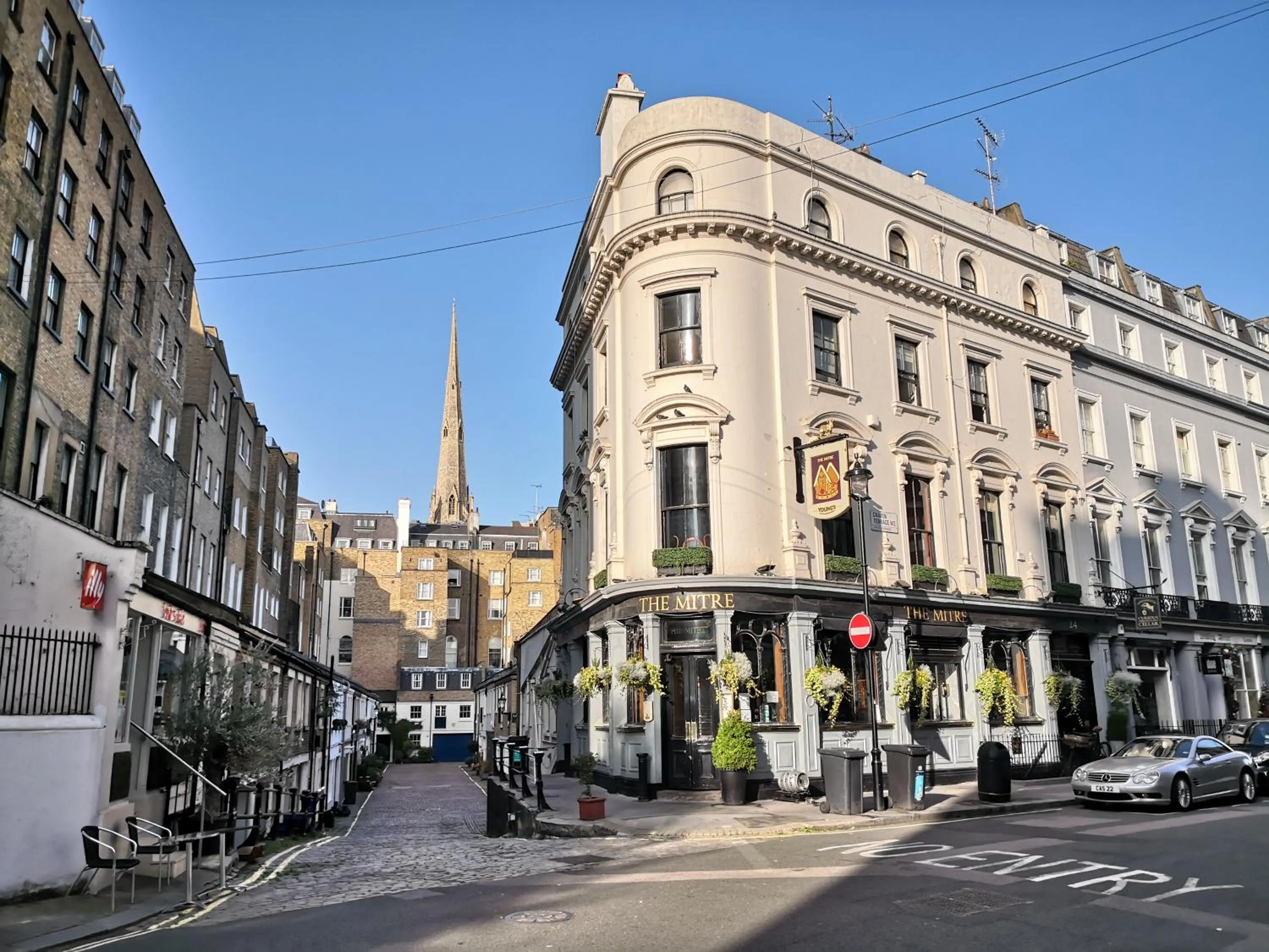 Restaurant/places to eat in Lancaster Hall Hotel