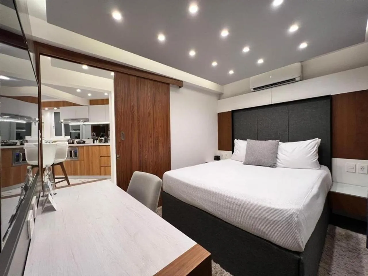 Bed in Seven Boutique Apartments Cancún