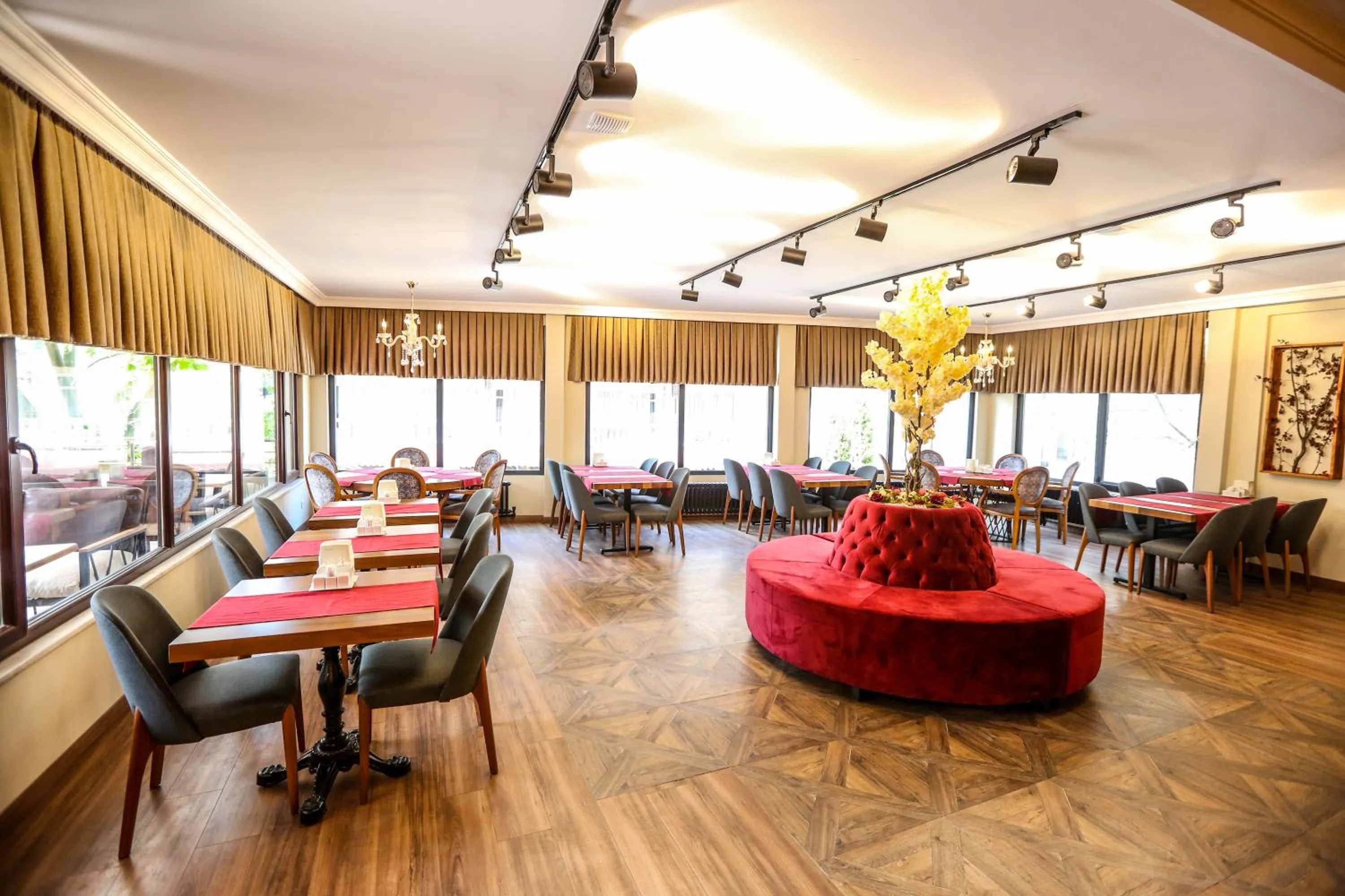 Restaurant/places to eat in Thermal Saray Hotel & Yalova