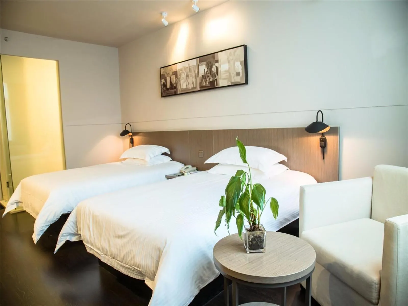 Bed in Jinjiang Inn Select Qiaosinan Metro Station, Hangzhou