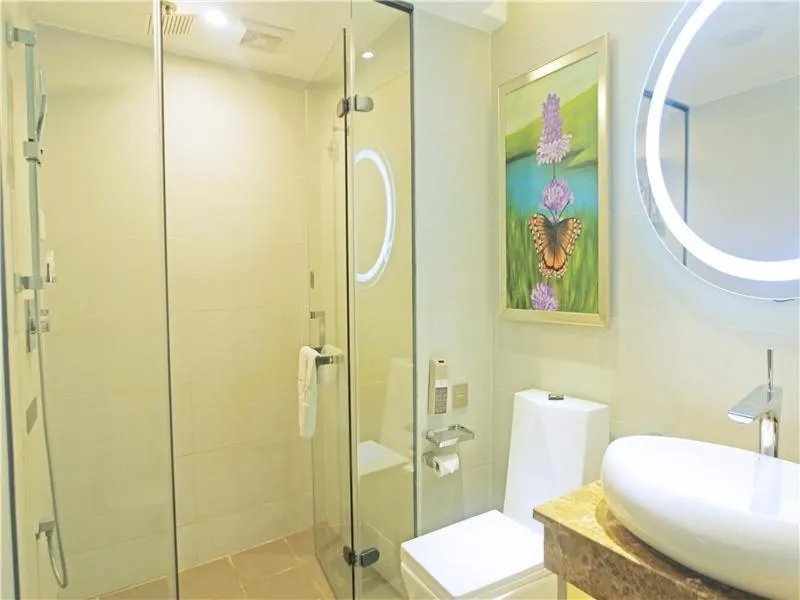 Lavande Hotel Guiyang Flower Orchard Fortune Plaza