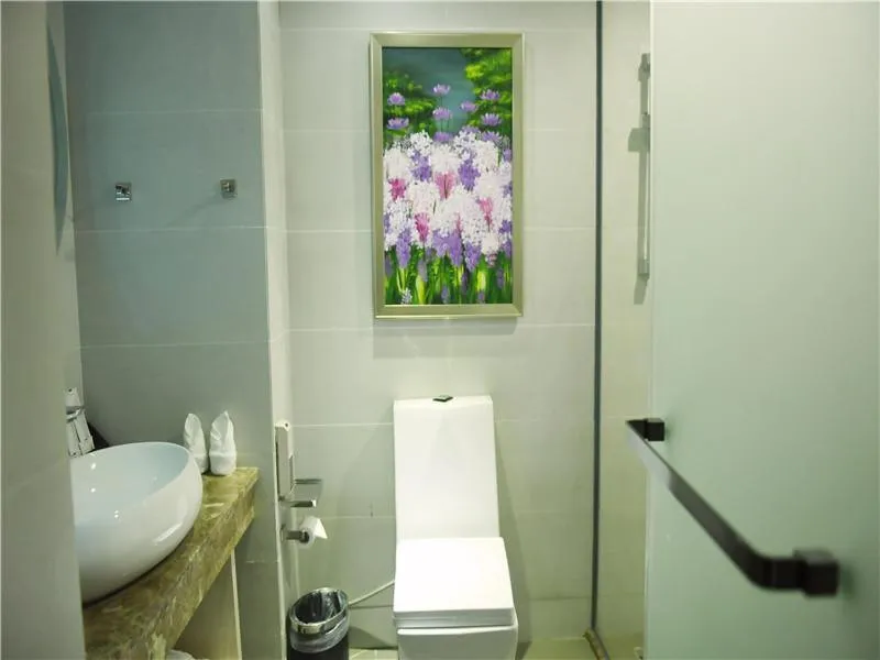 Lavande Hotel Guiyang Flower Orchard Fortune Plaza