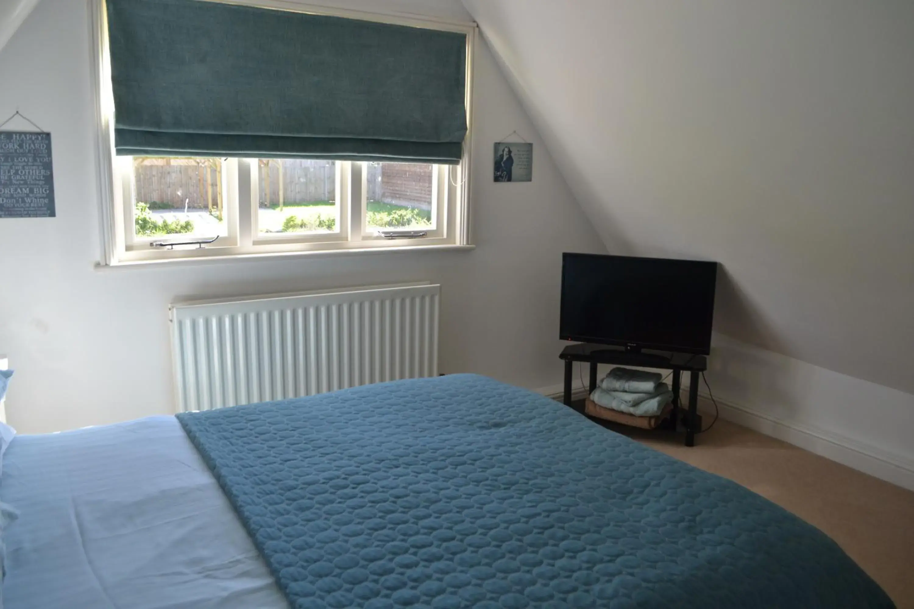 Double Room with Private Bathroom in Appletree Cottages Double Room with Private Bathroom in Appletree Cottages