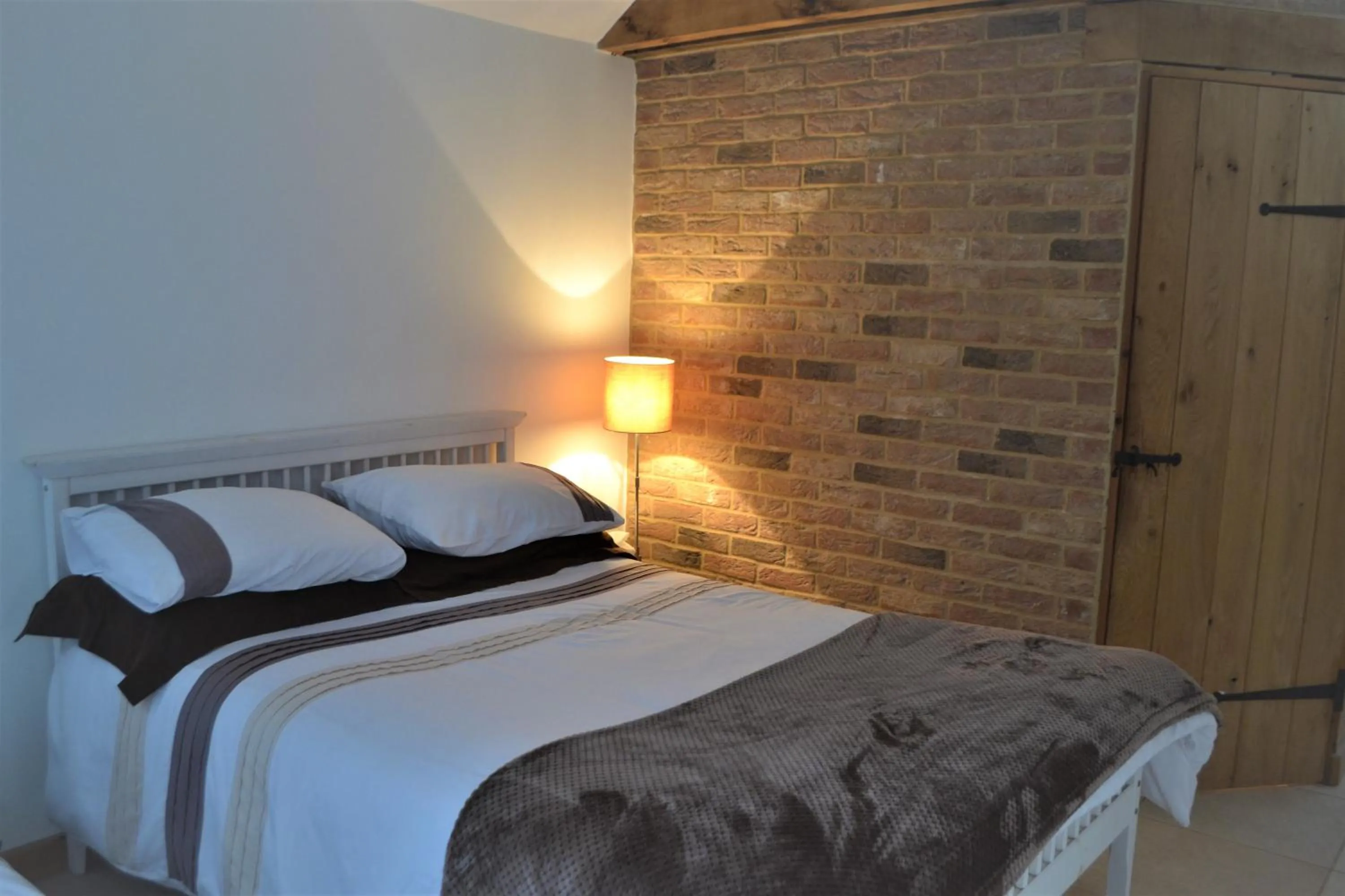 Bed in Appletree Cottages