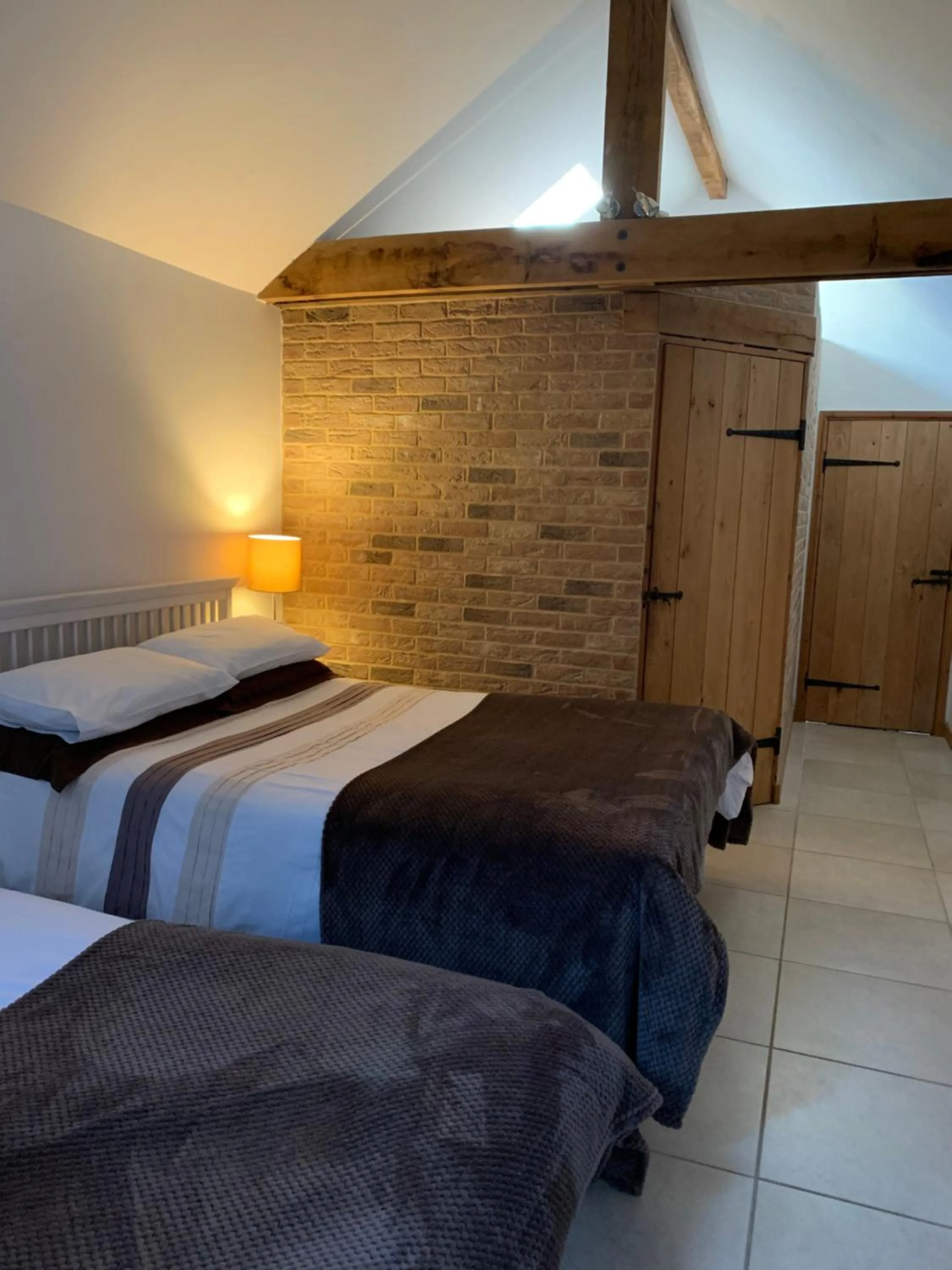 Bedroom, Bed in Appletree Cottages