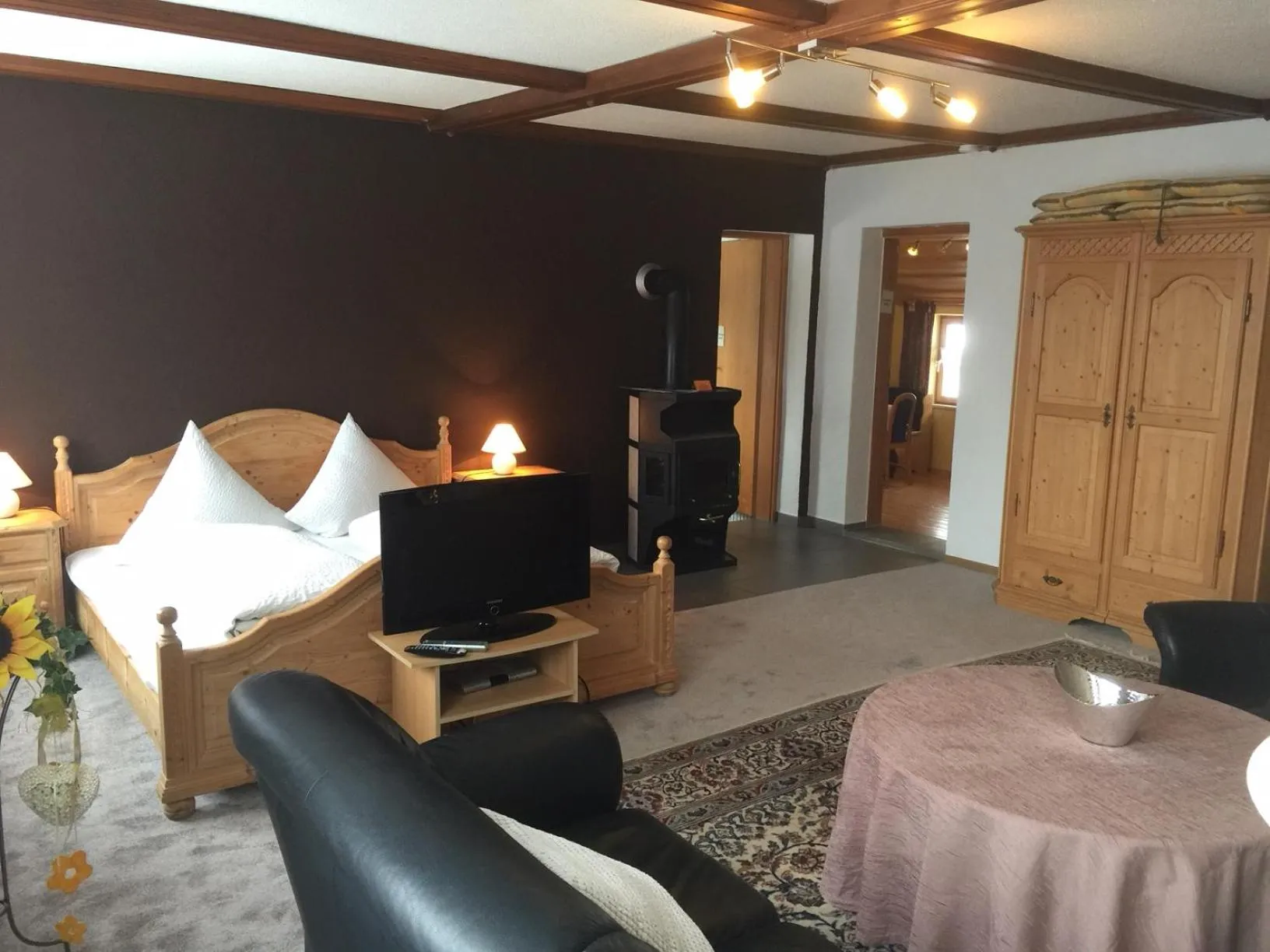 Decorative detail, Bed in Landhaus Am Forst