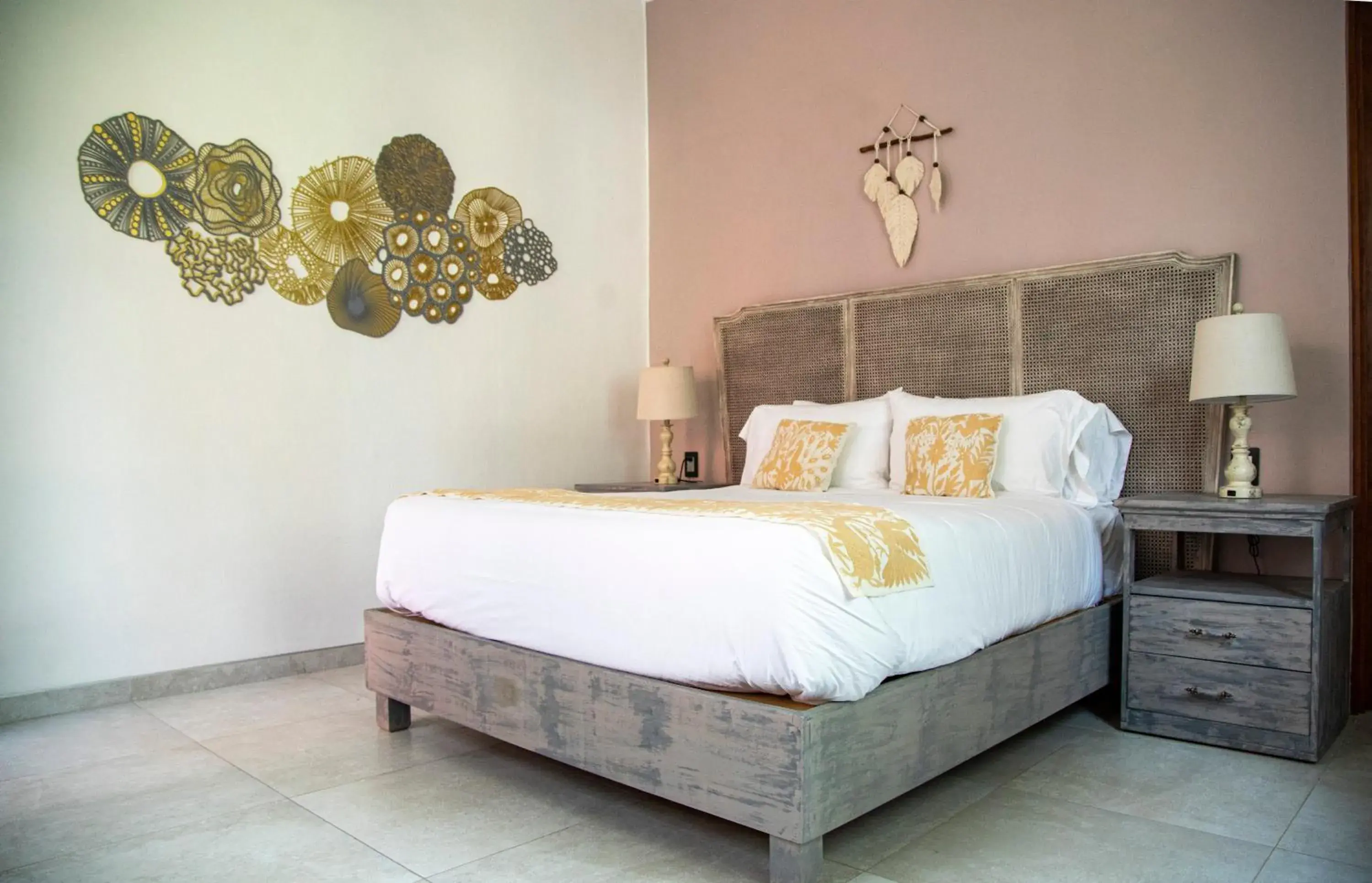 Queen Room with Pool View in Hotel Boutique Rancho San Juan Teotihuacan Queen Room with Pool View in Hotel Boutique Rancho San Juan Teotihuacan