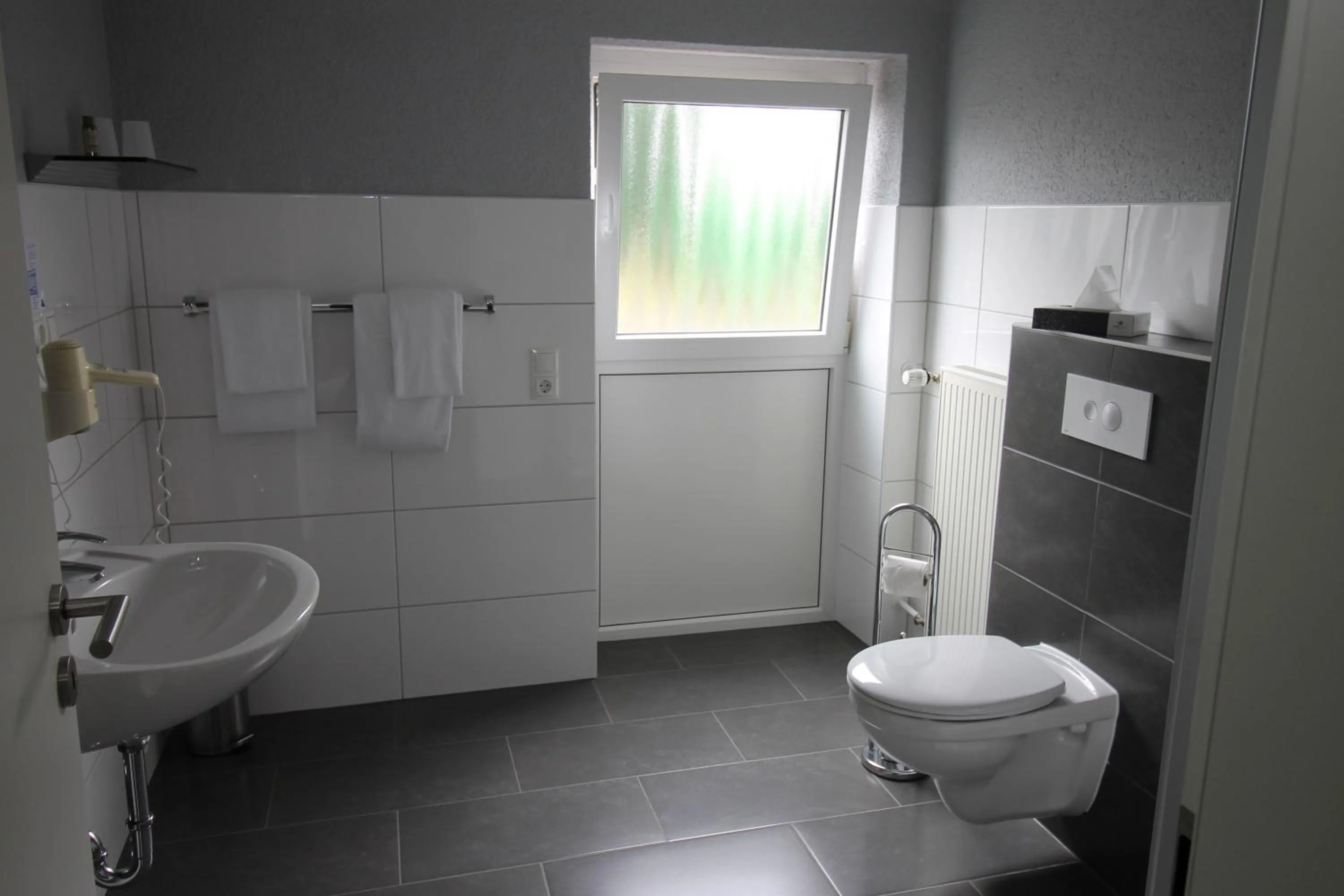 Bathroom in Hotel Geromont