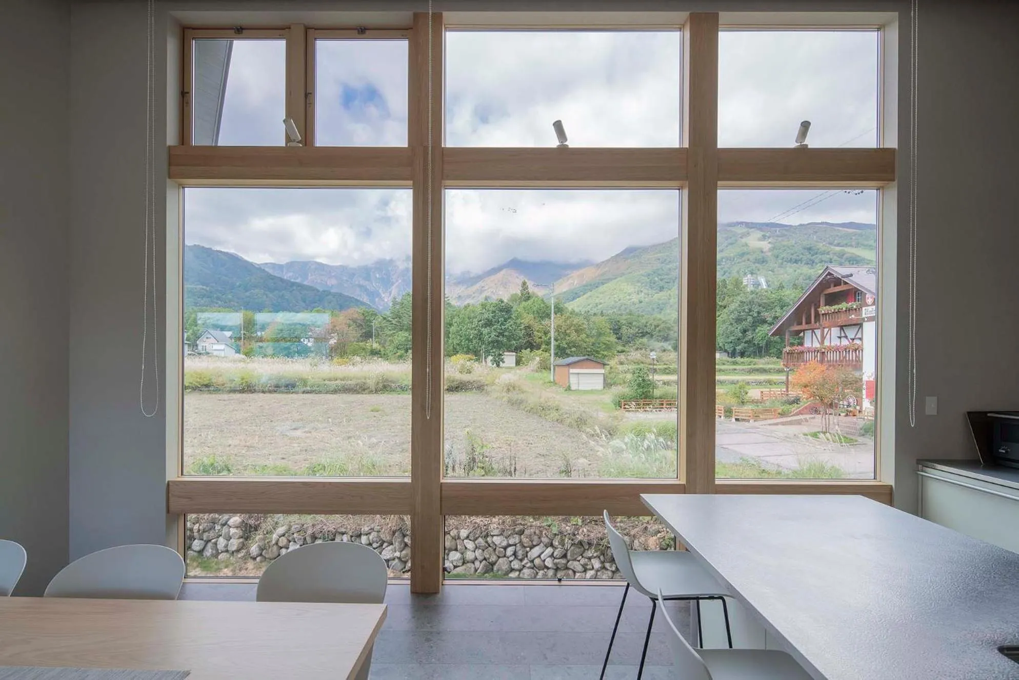 Dining area in Echo Rocks by The Hakuba Collection