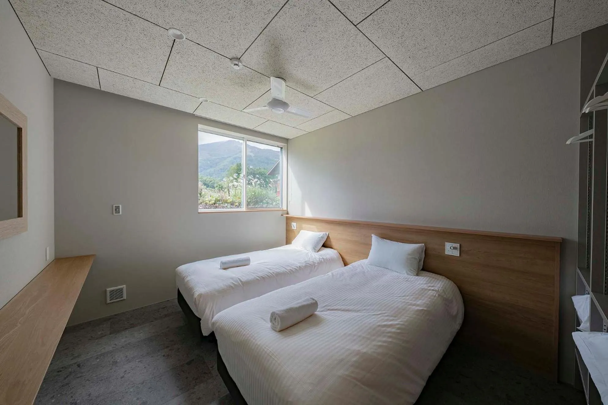 Bedroom, Bed in Echo Rocks by The Hakuba Collection