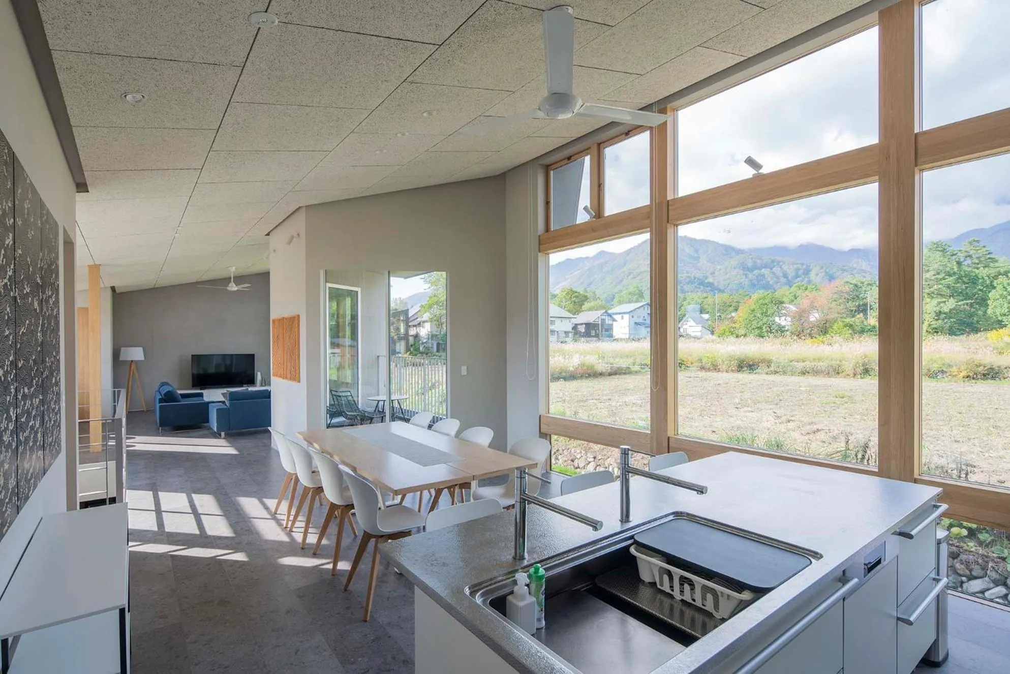 Patio in Echo Rocks by The Hakuba Collection