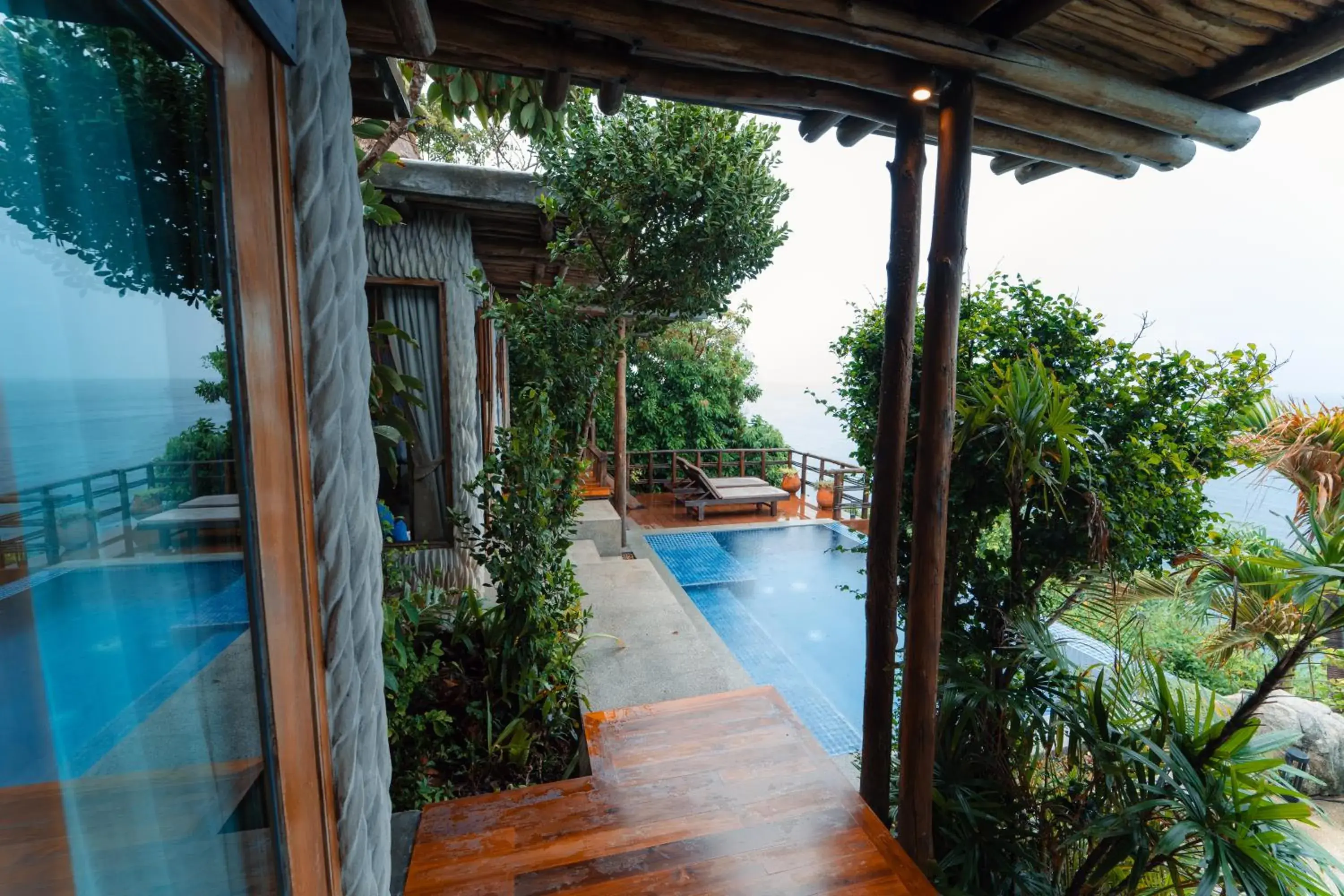 Patio in View Point Resort Patio in View Point Resort