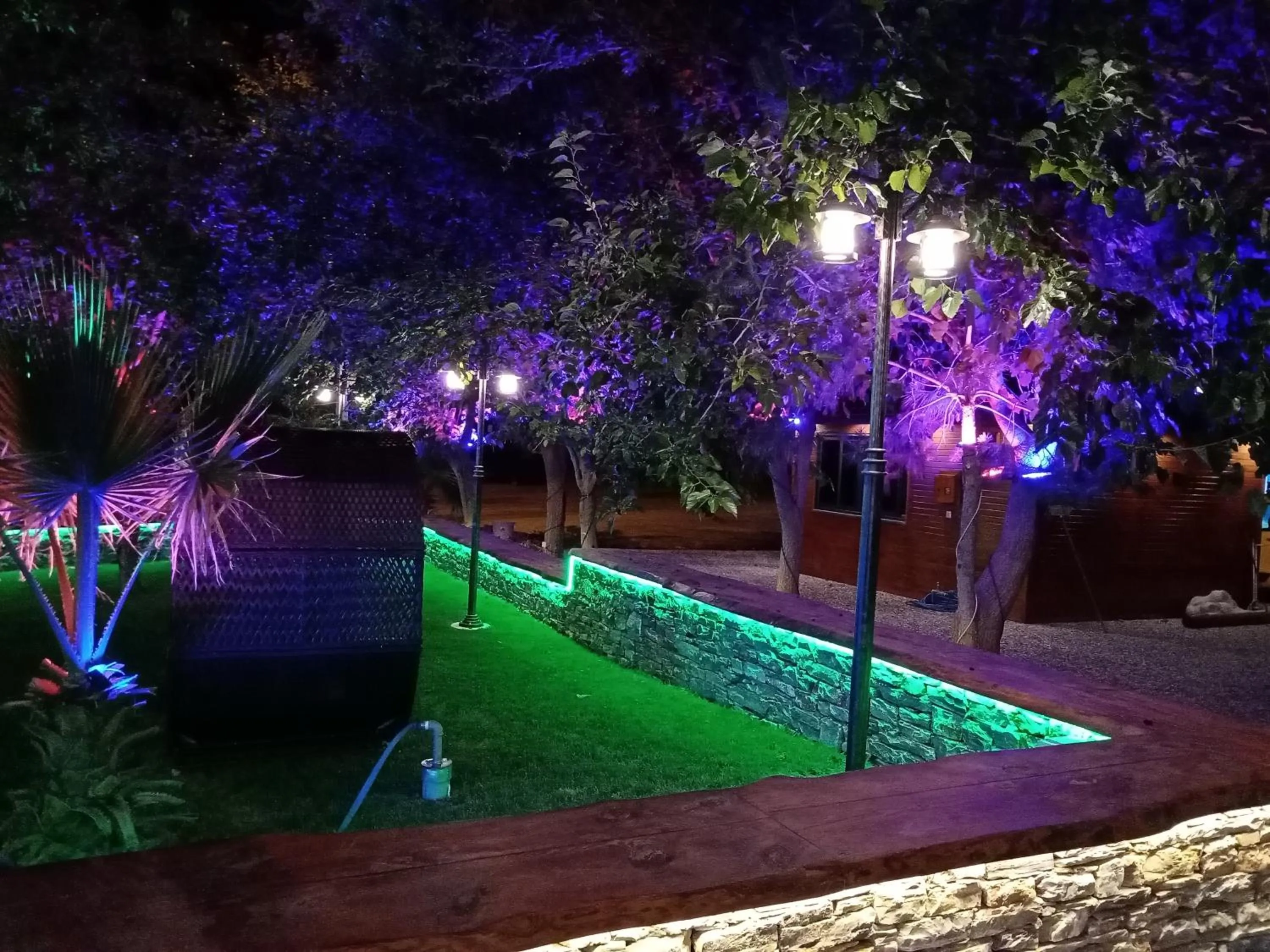 Night in SARIGERME NEW GATE HOTEL