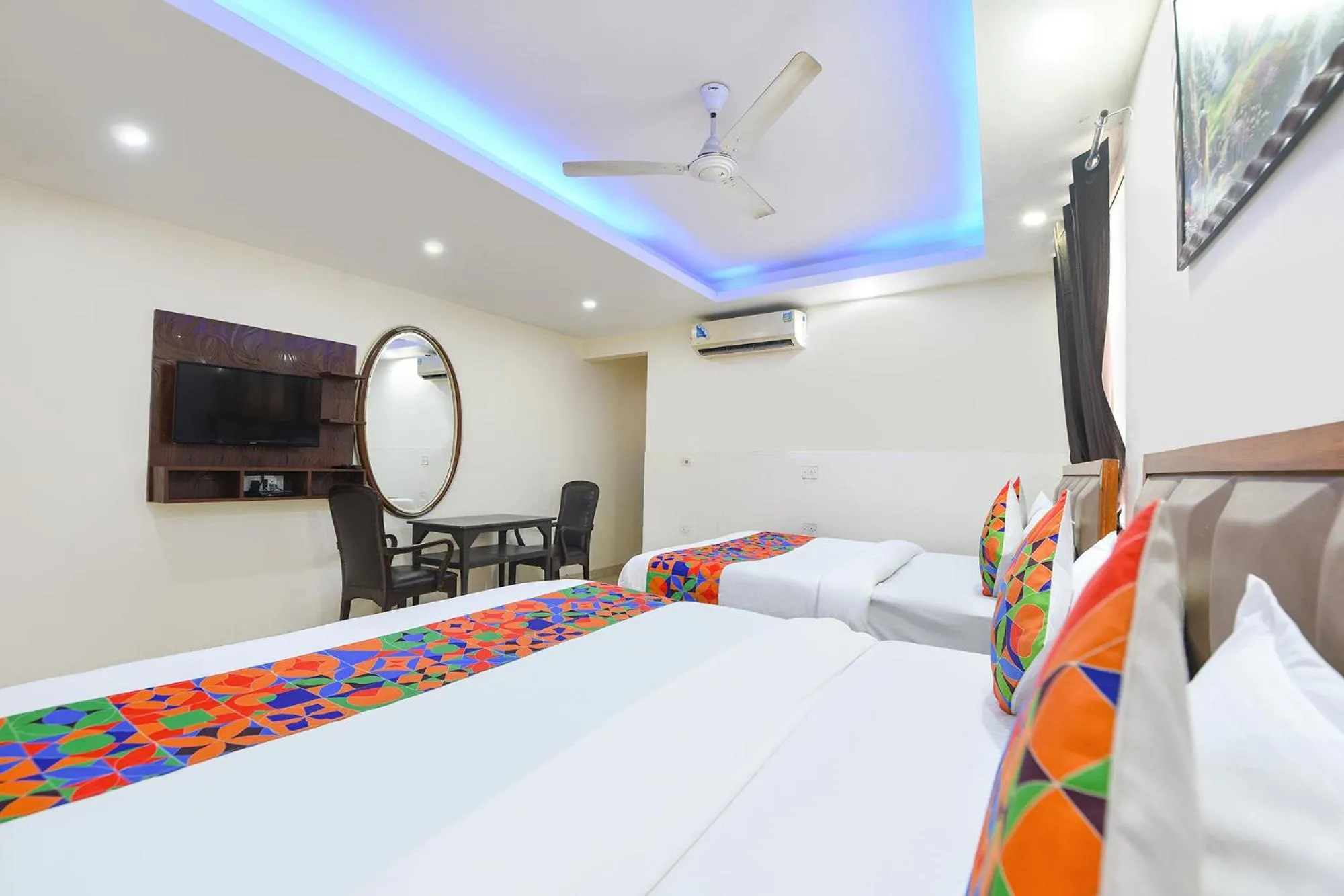 FabHotel Mahal