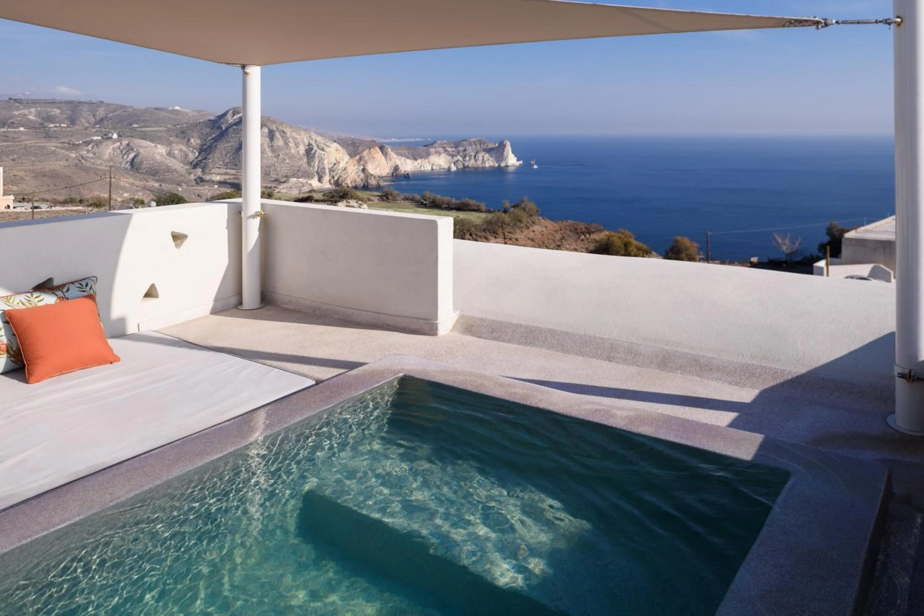 Day in Potnia Theron Suites