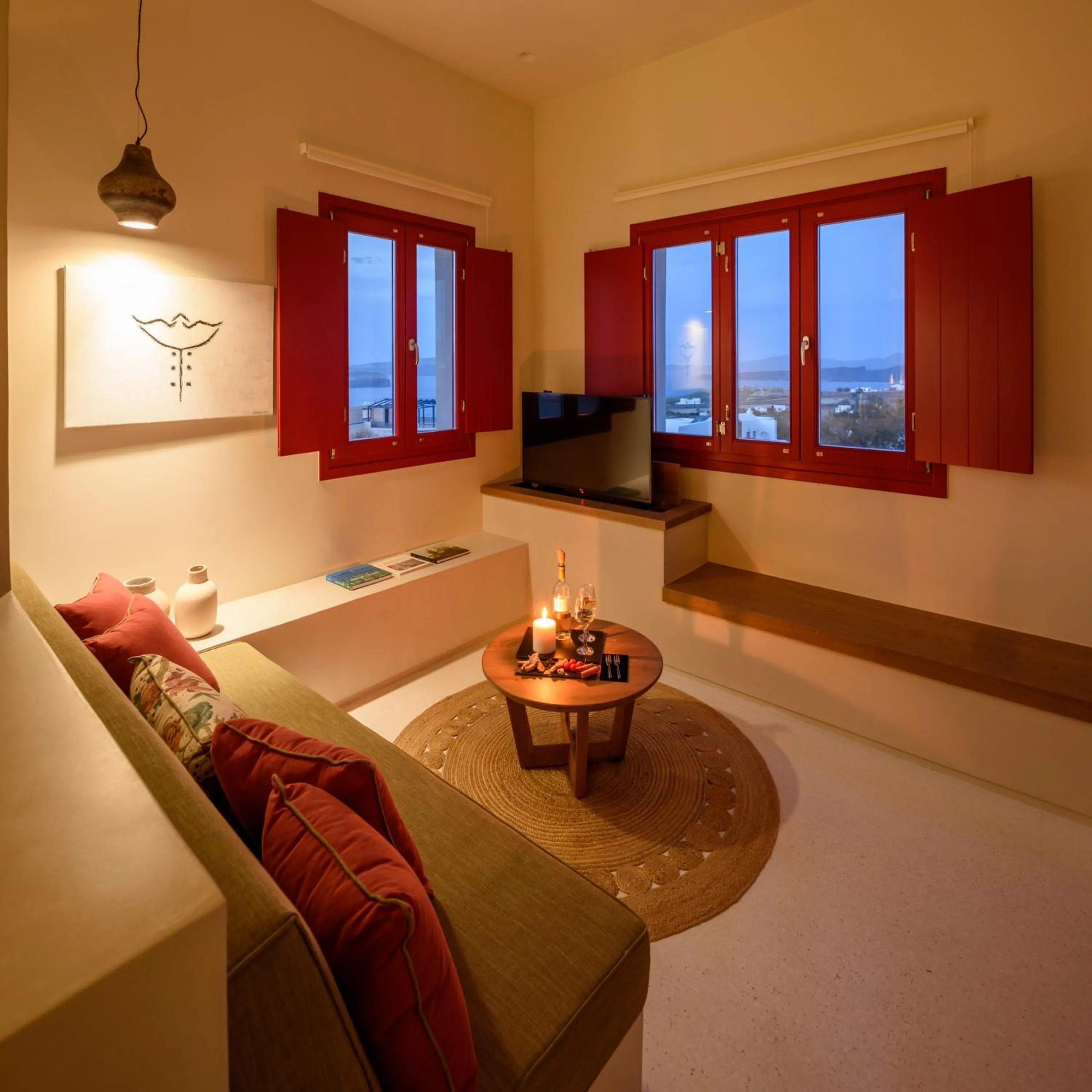 TV and multimedia in Potnia Theron Suites