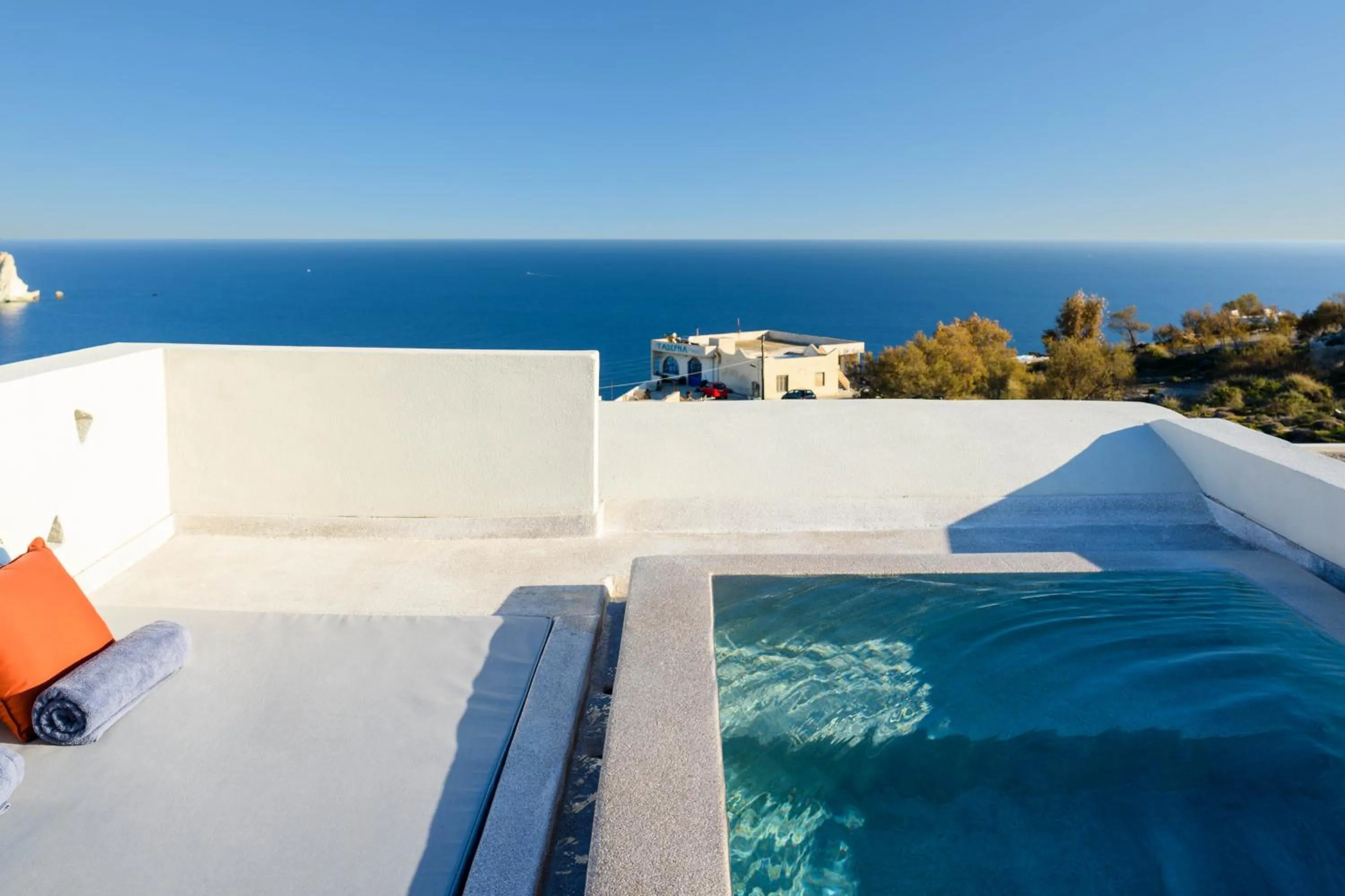 Day in Potnia Theron Suites