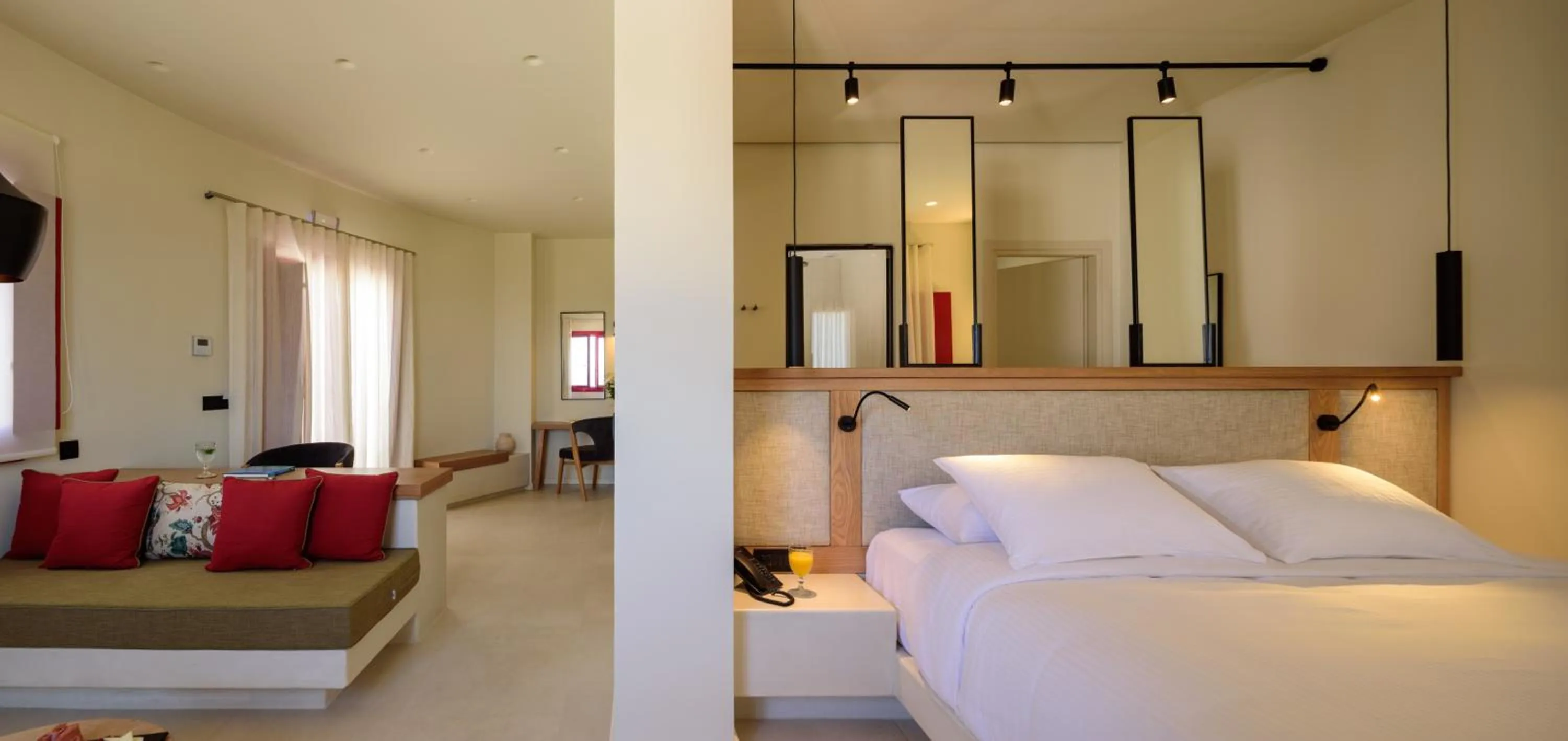 Bed in Potnia Theron Suites