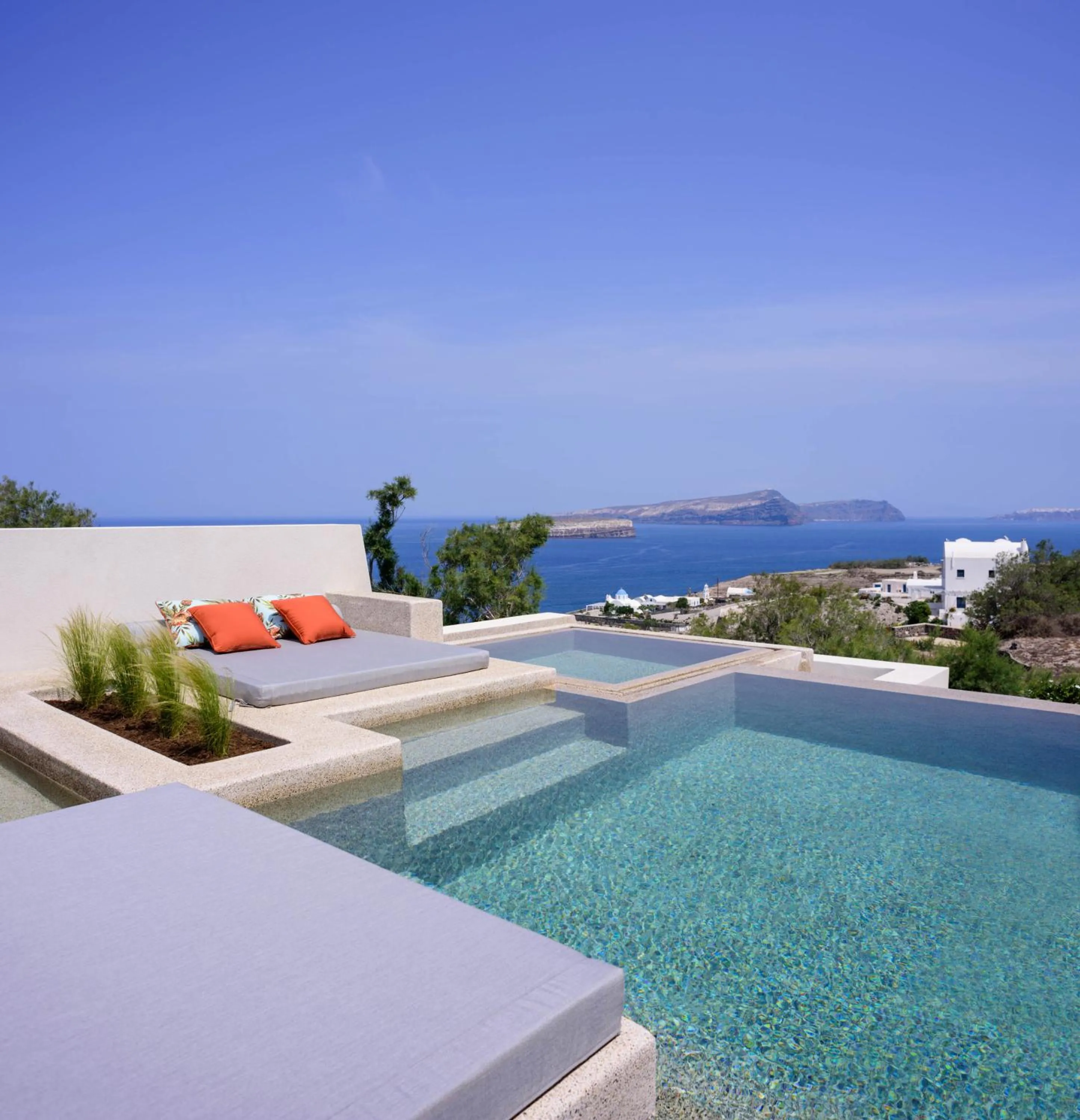 Day in Potnia Theron Suites