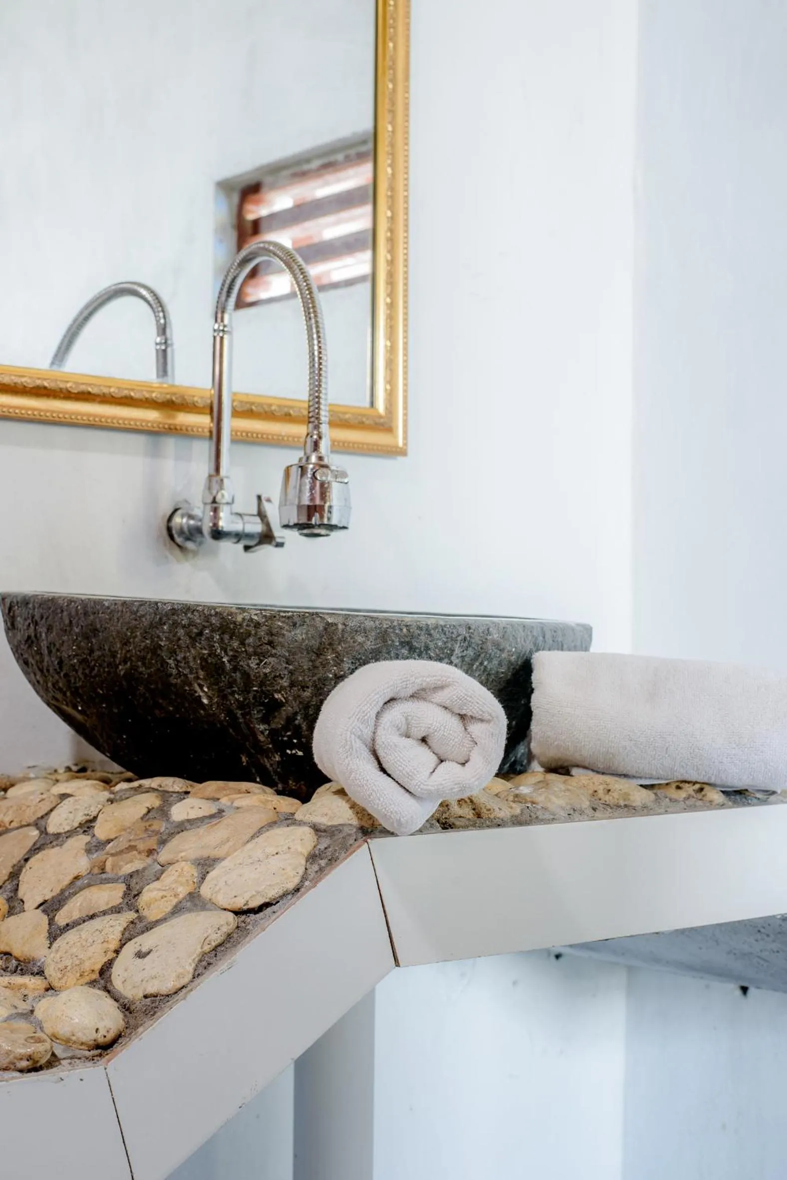 Bathroom in The Granyam Garden Cottage