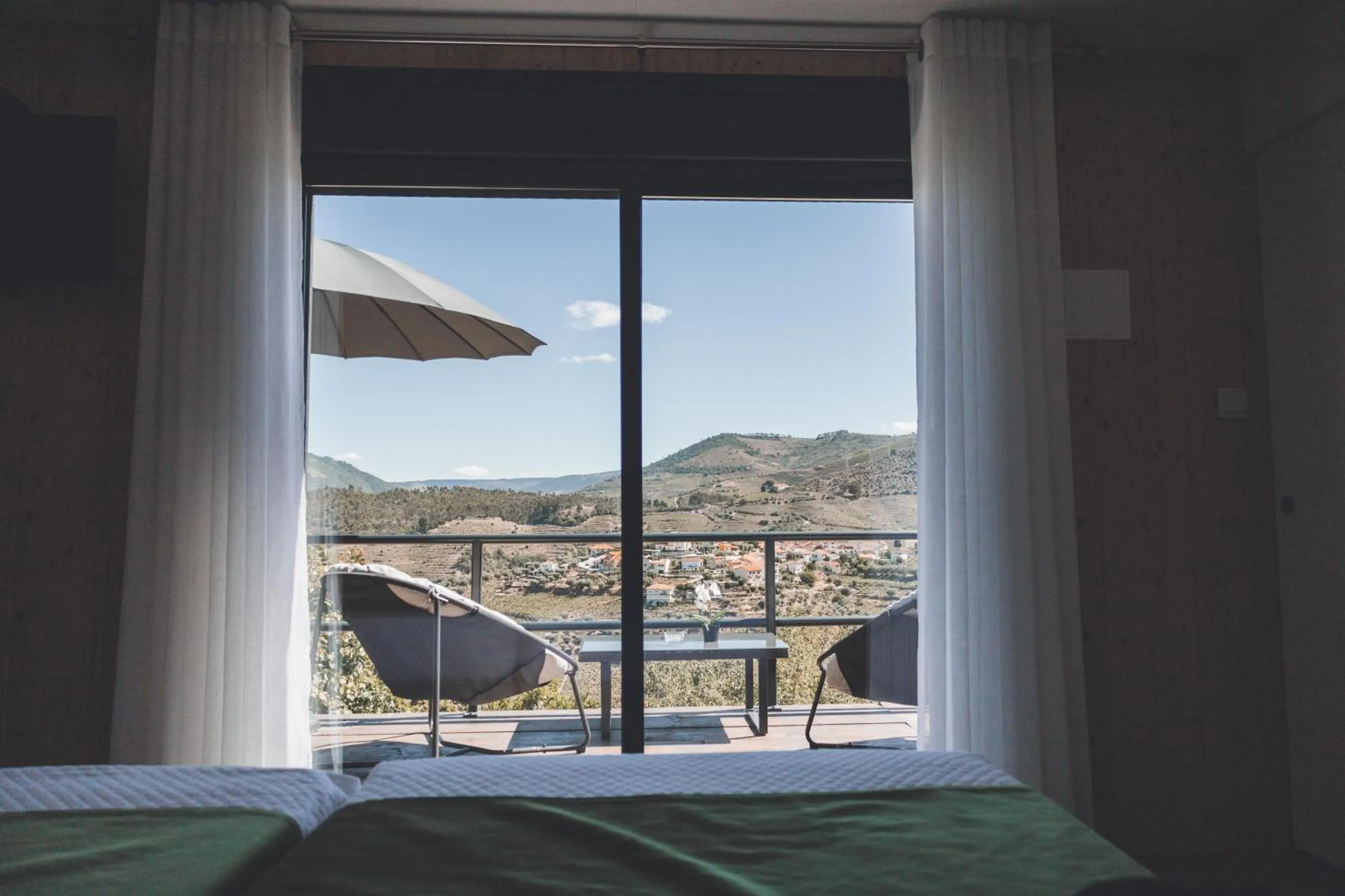 Natural landscape, Bed in Quinta da Portela Douro