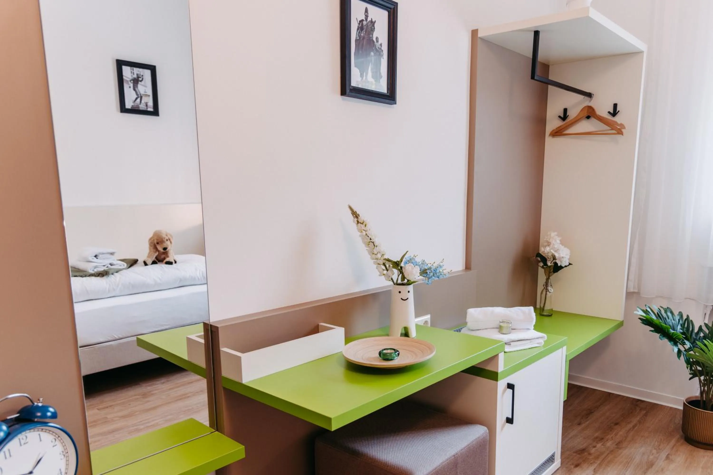 Bed in bestprice Hotel Koblenz