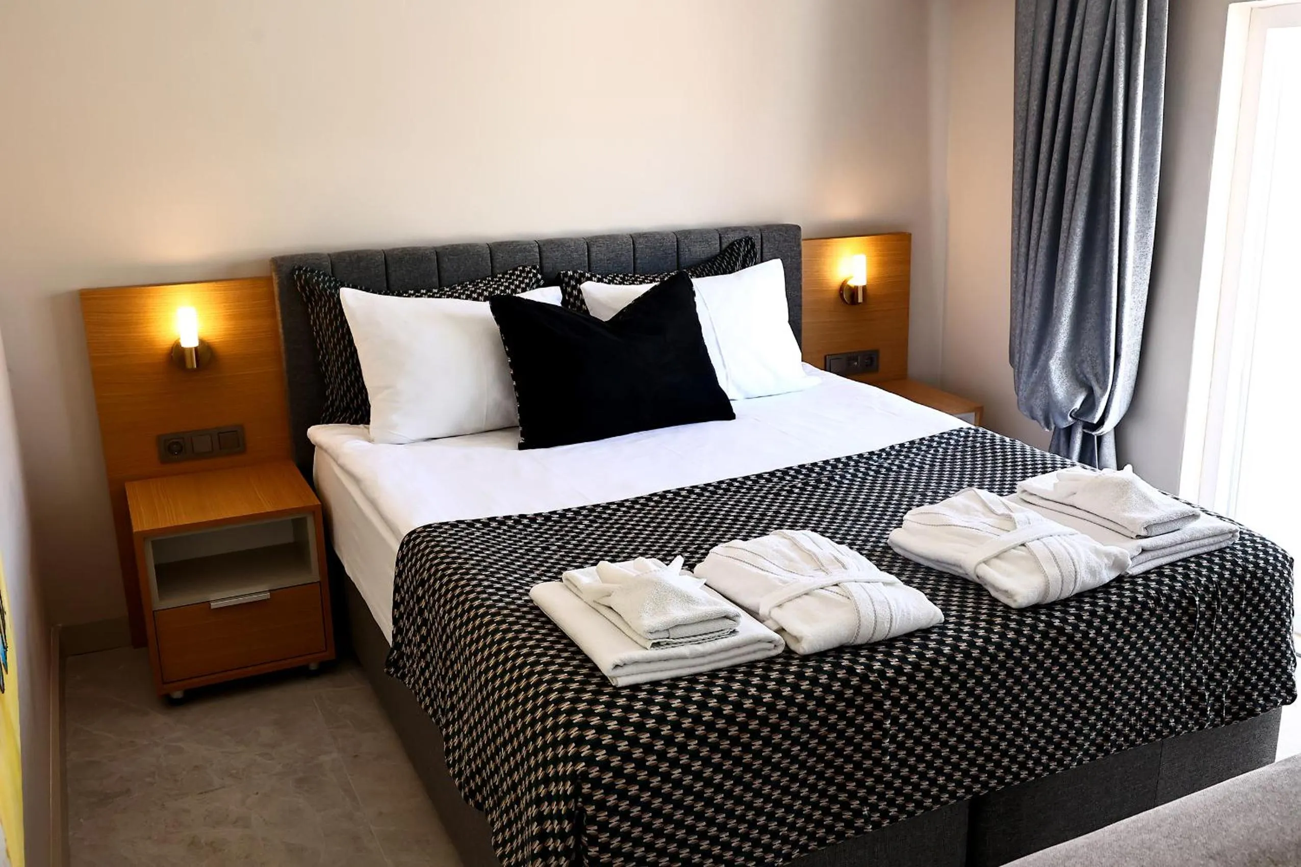 Bed in Livia Residence