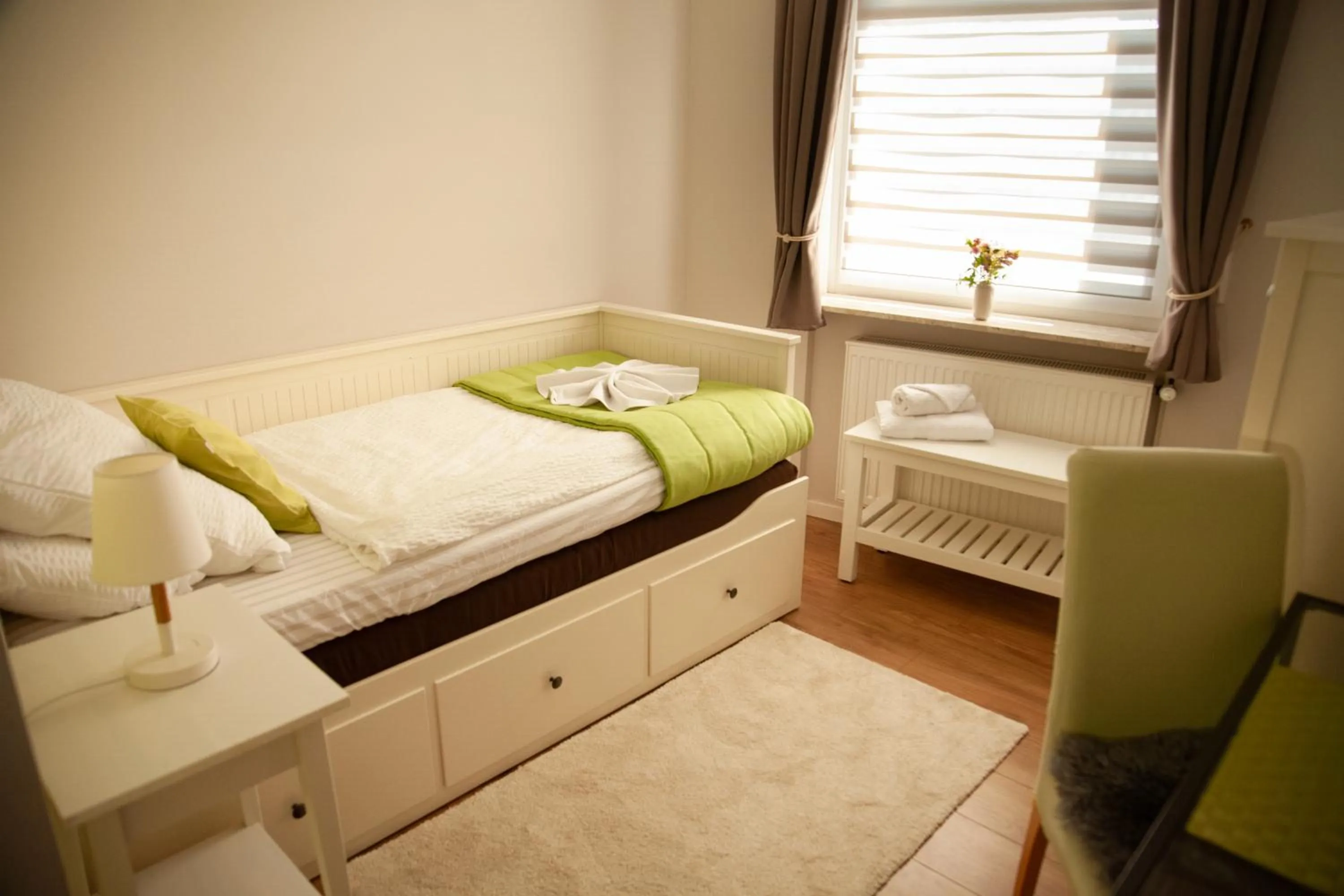 Bed in WohnRaum Gäste- & Boardinghaus