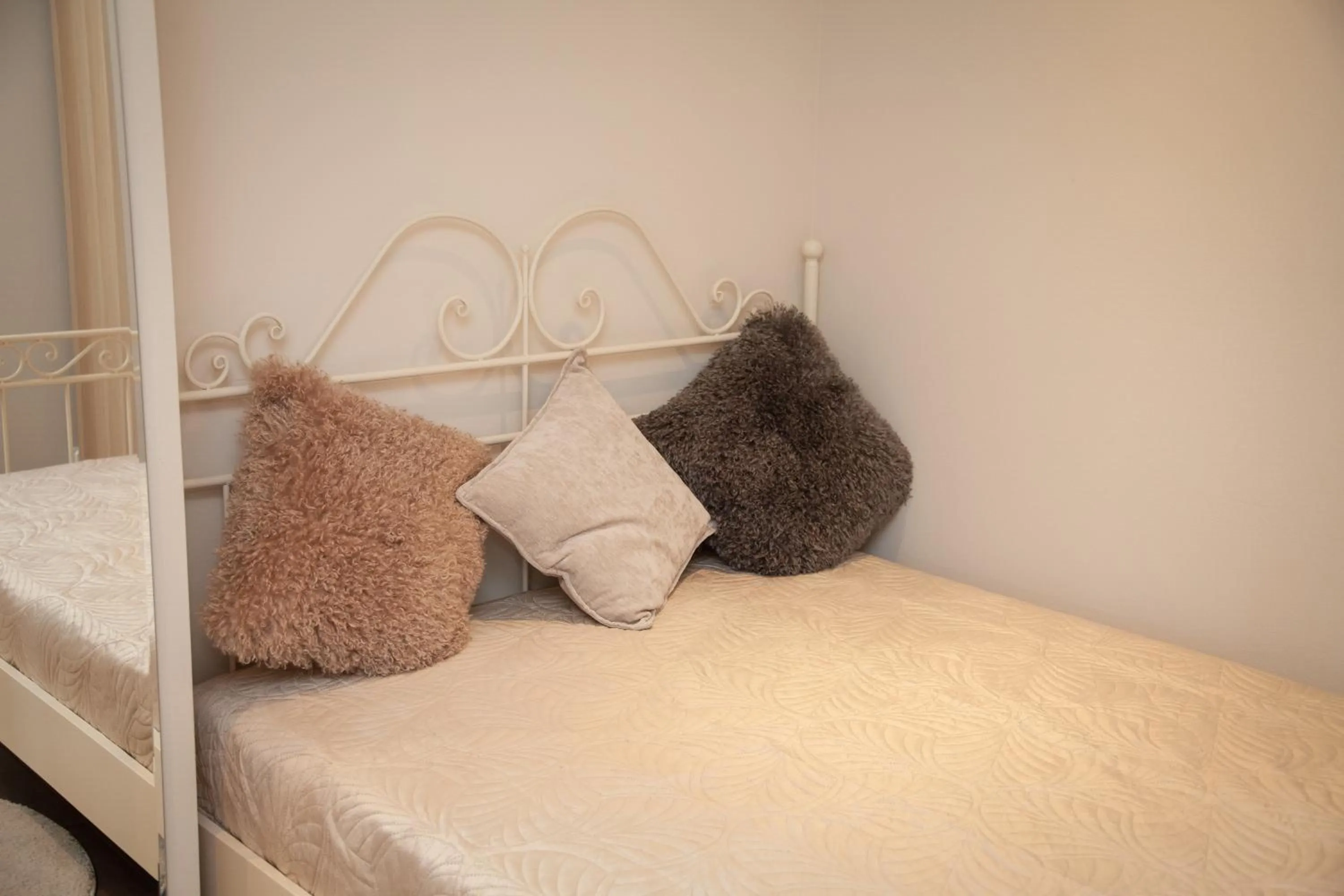 Bed in WohnRaum Gäste- & Boardinghaus