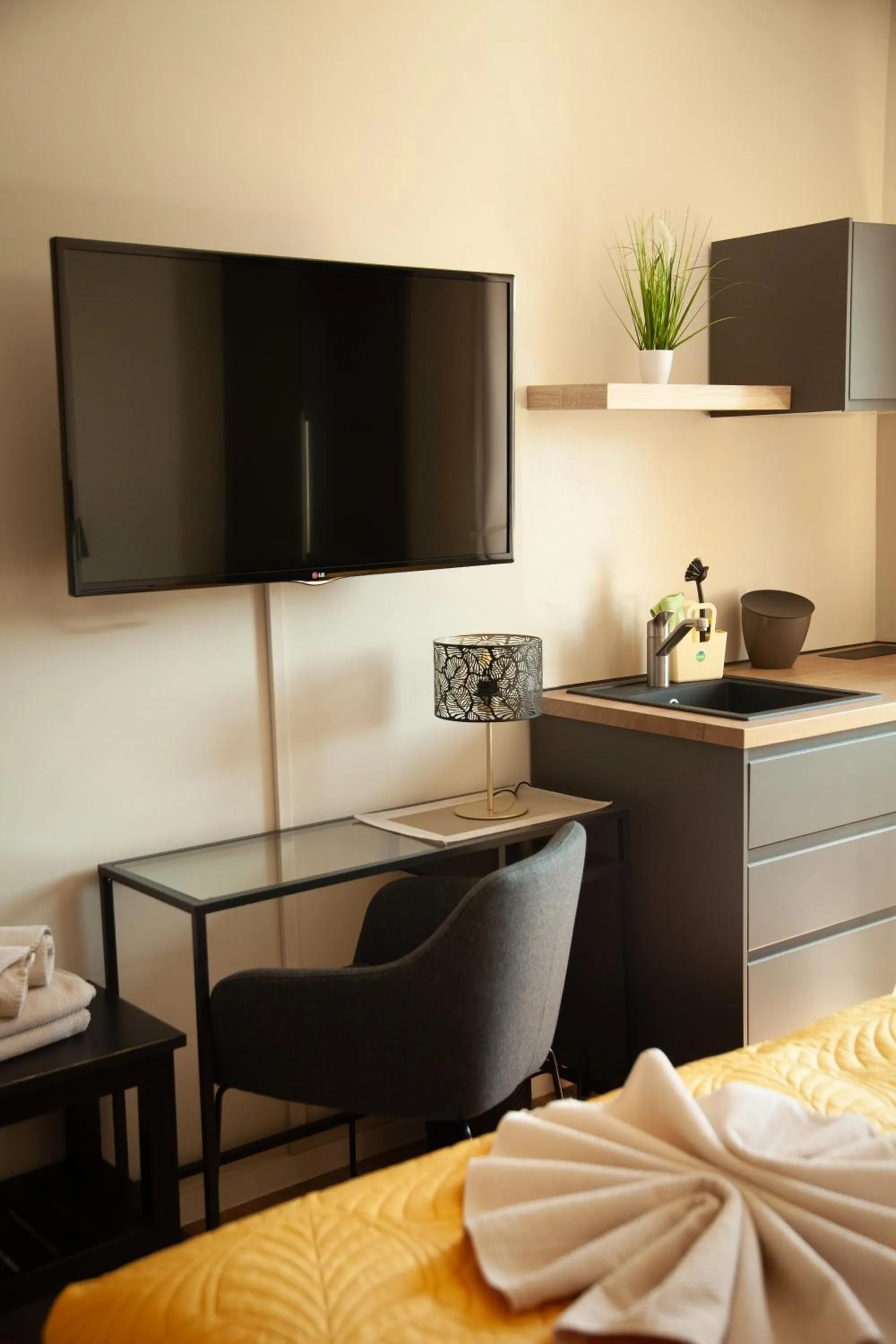 Bedroom in WohnRaum Gäste- & Boardinghaus