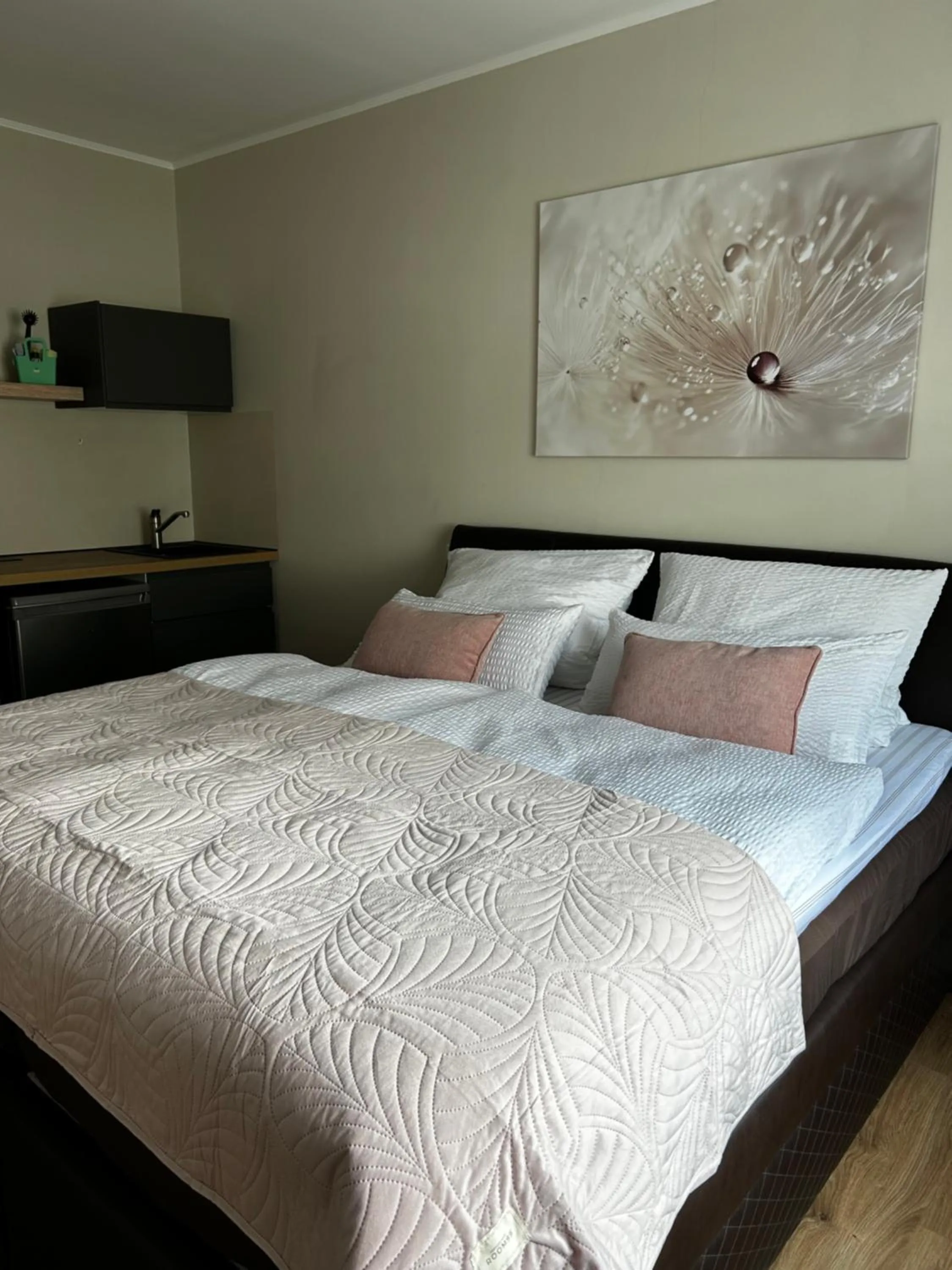 Bedroom, Bed in WohnRaum Gäste- & Boardinghaus