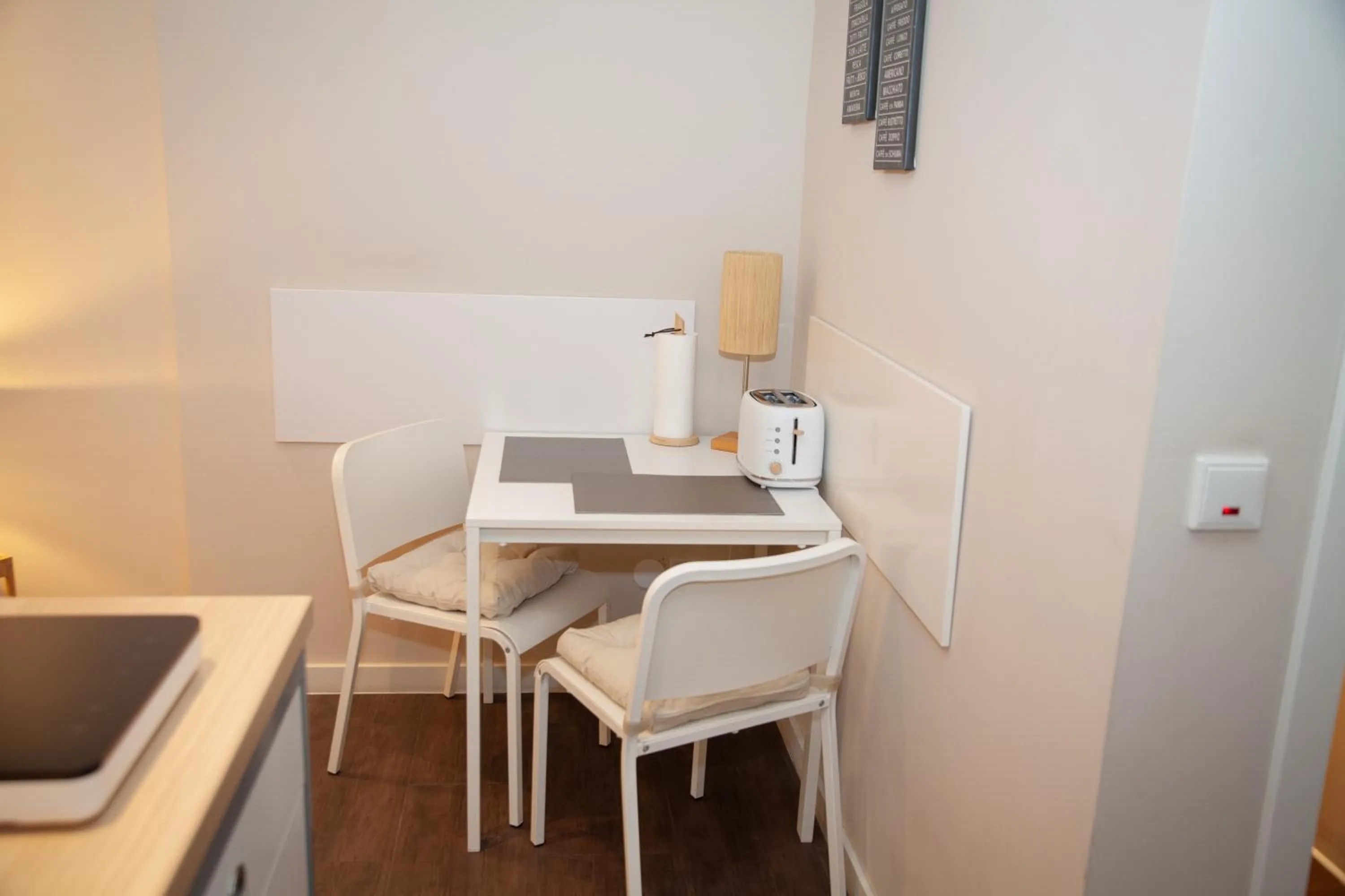 Dining area in WohnRaum Gäste- & Boardinghaus