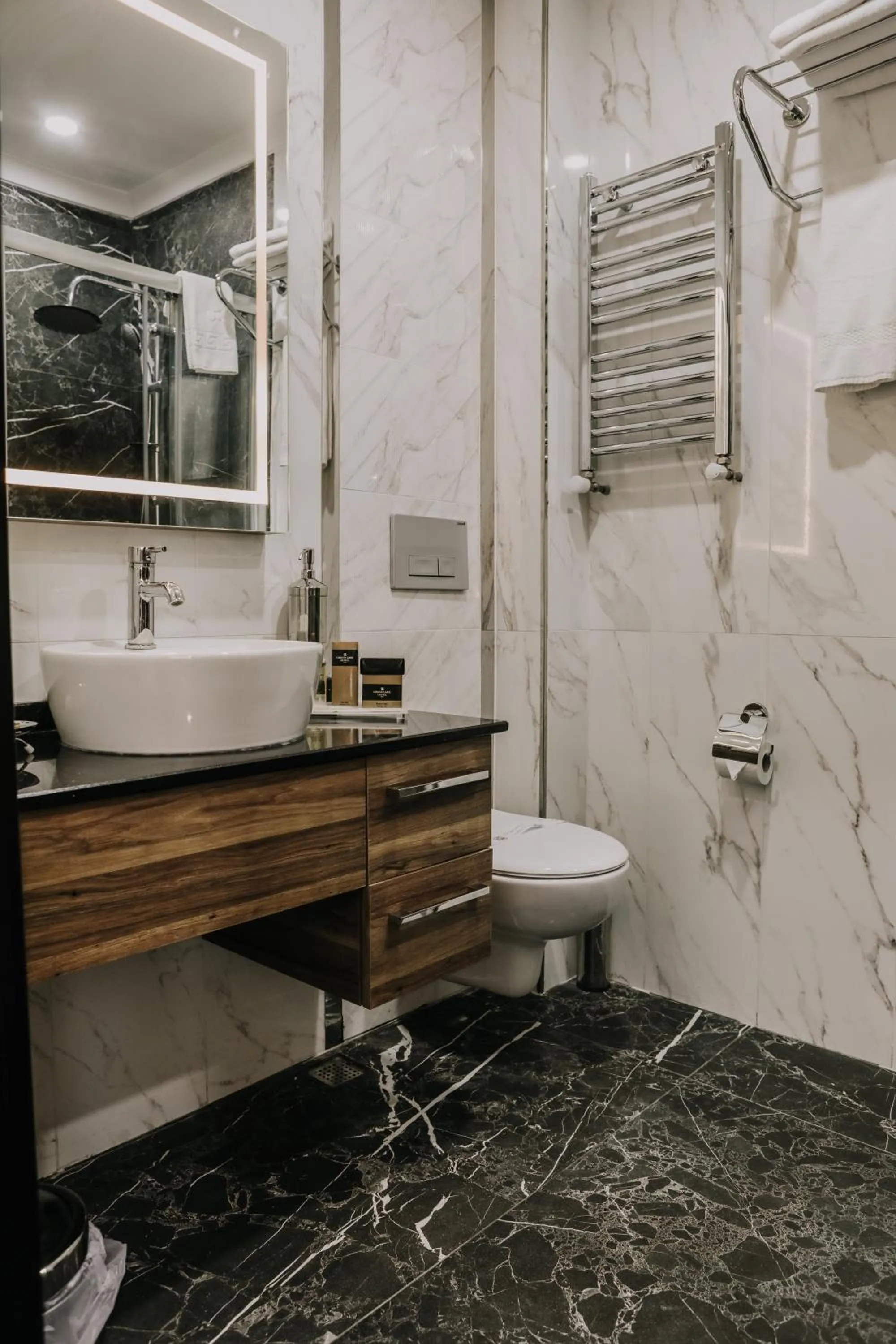 Otel Grand Lark İstanbul