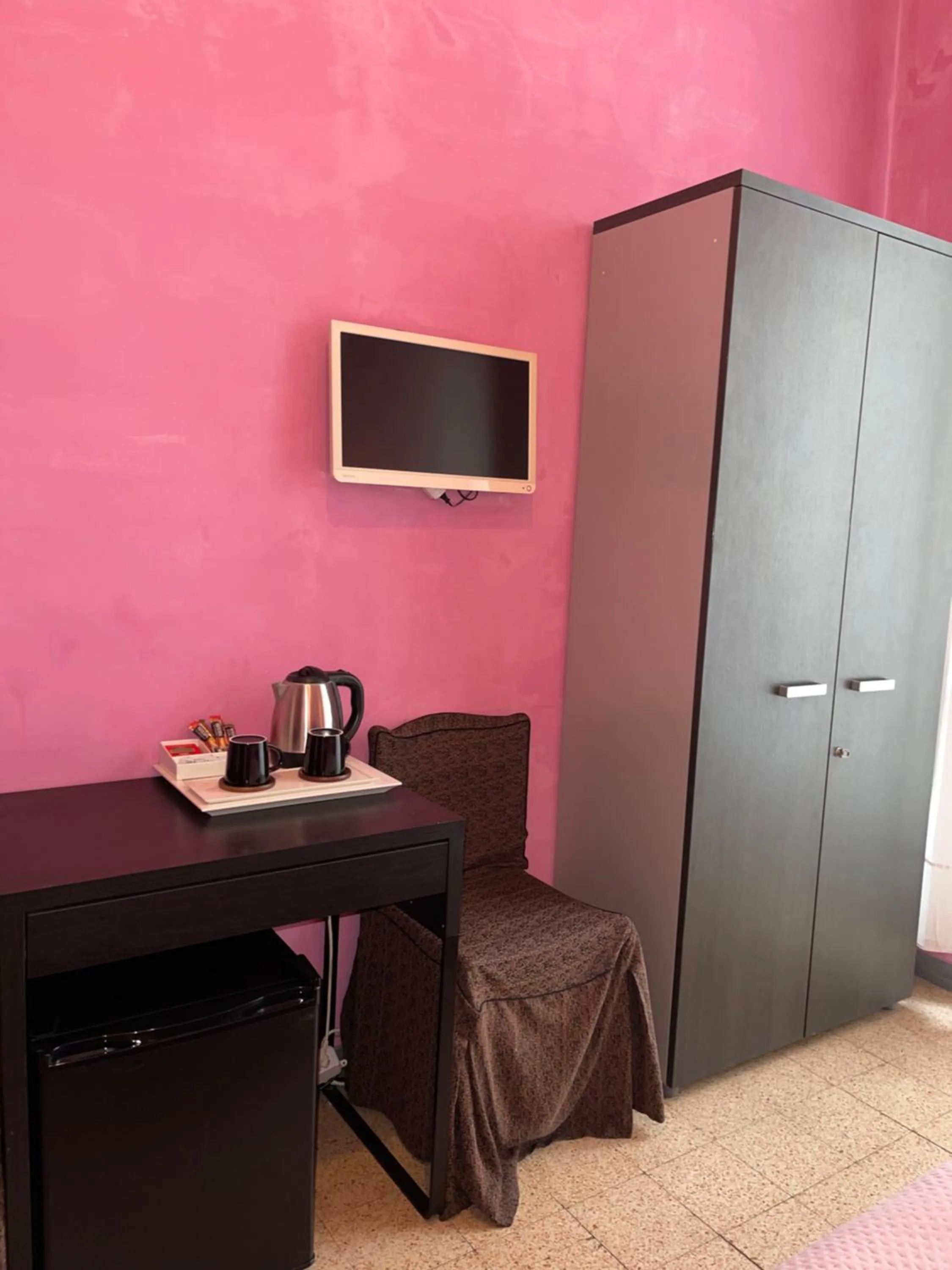 Double Room with Private Bathroom in Guest House Meret
