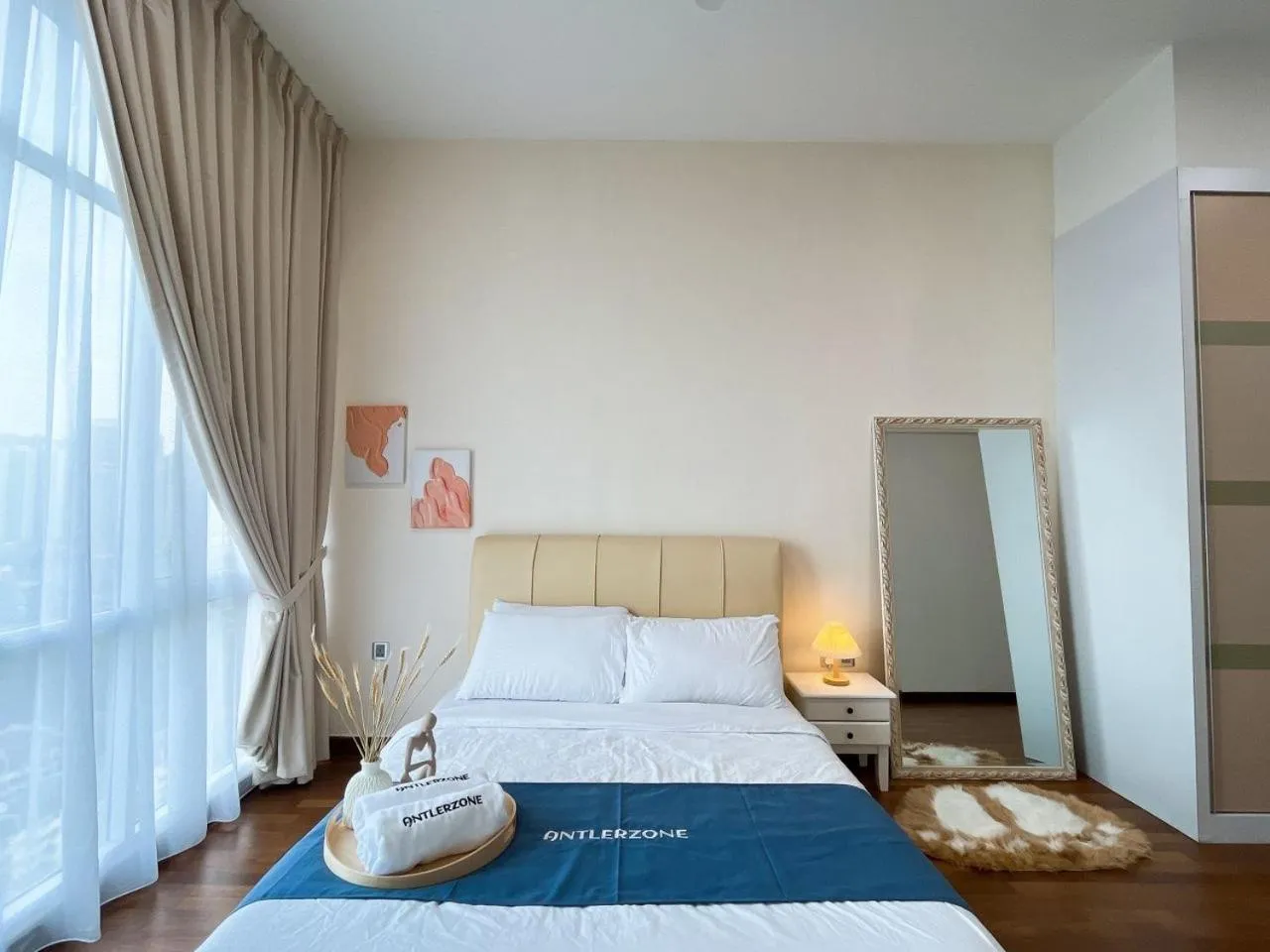 Bed in Paragon Suite Homestay by Antlerzone