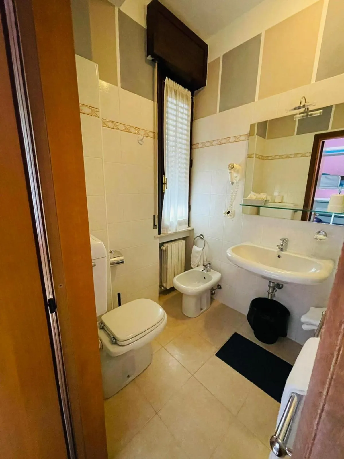 Bathroom in Hotel Azzurra