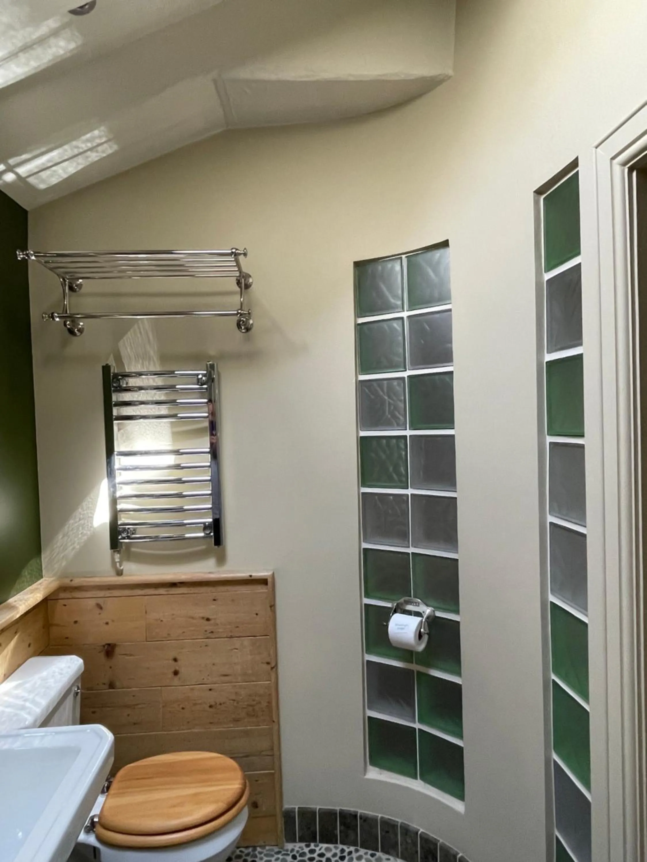 Shower in Bradleigh Lodge