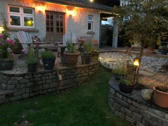 Night in Bradleigh Lodge