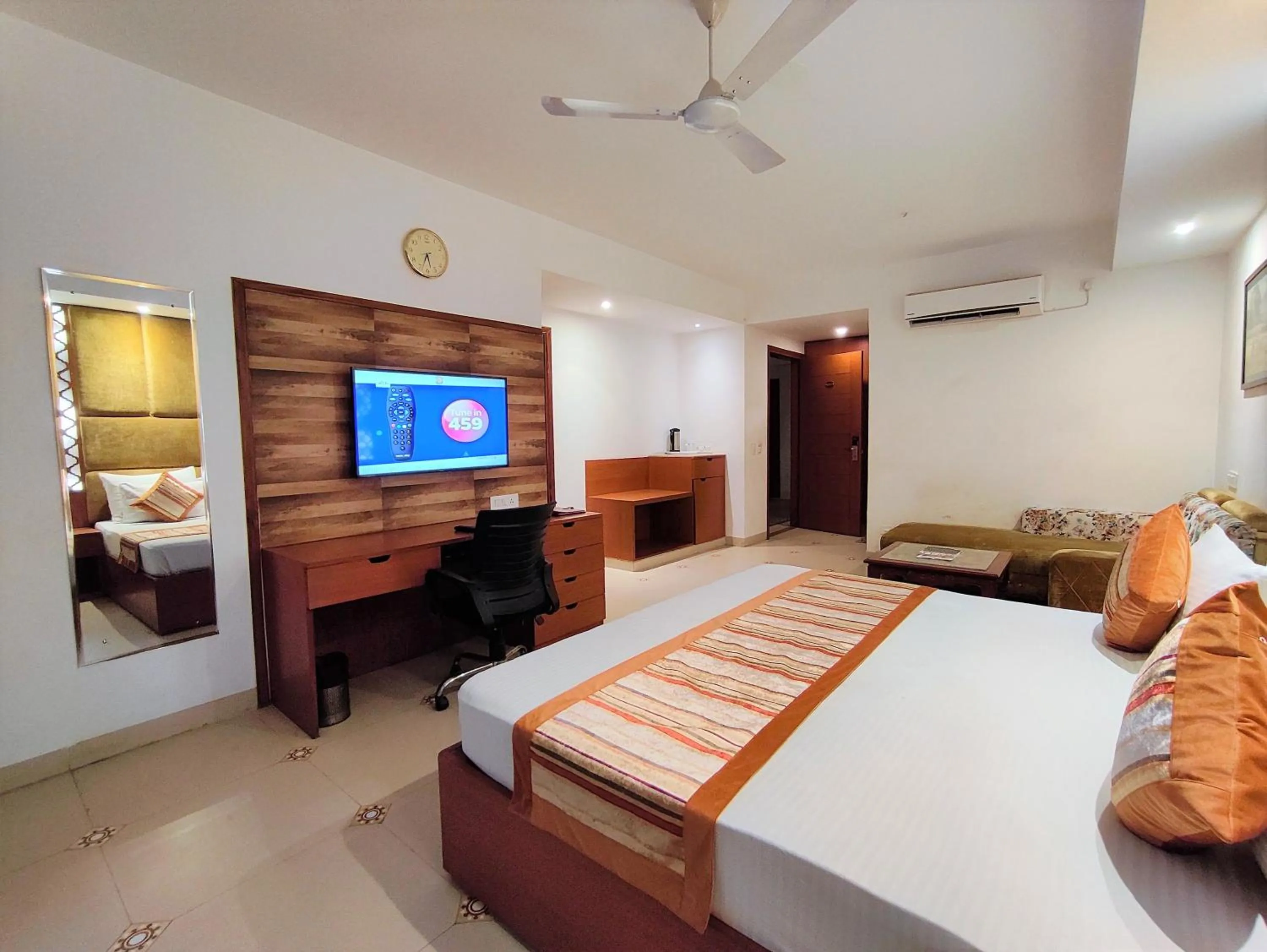Photo of the whole room, Bed in The Angel Hotel & Suites near Medanta