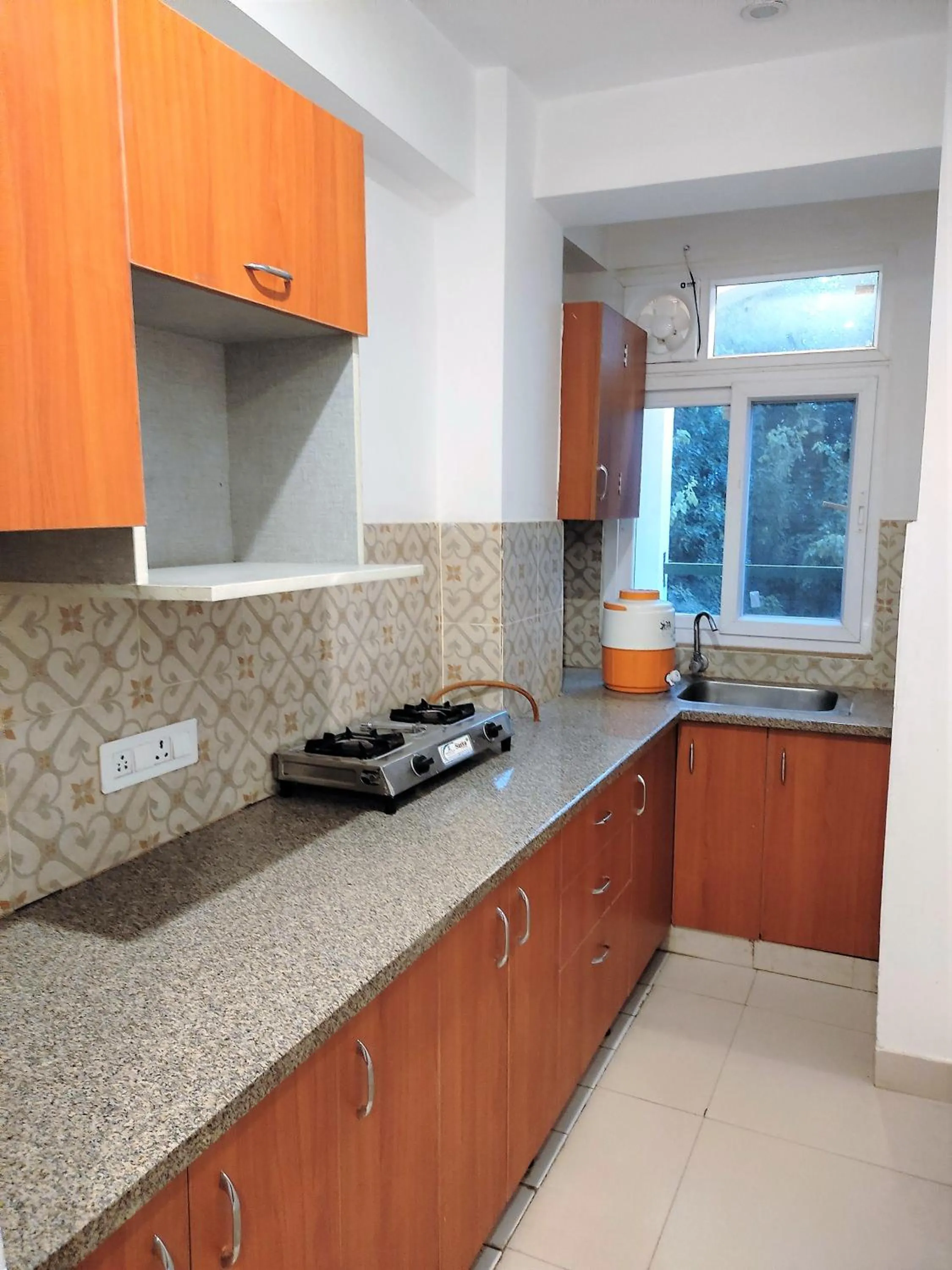 Kitchen or kitchenette in The Angel Hotel & Suites near Medanta